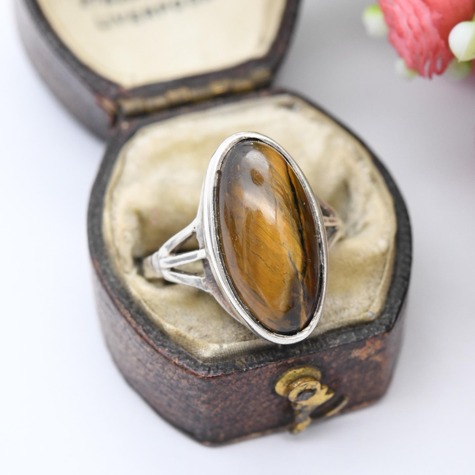 Vintage Sterling Silver Tiger's Eye Ring - Mid-Century Large Oval Cabochon Brown Gemstone | UK Size - N 1/2 | US Size - 6 3/4