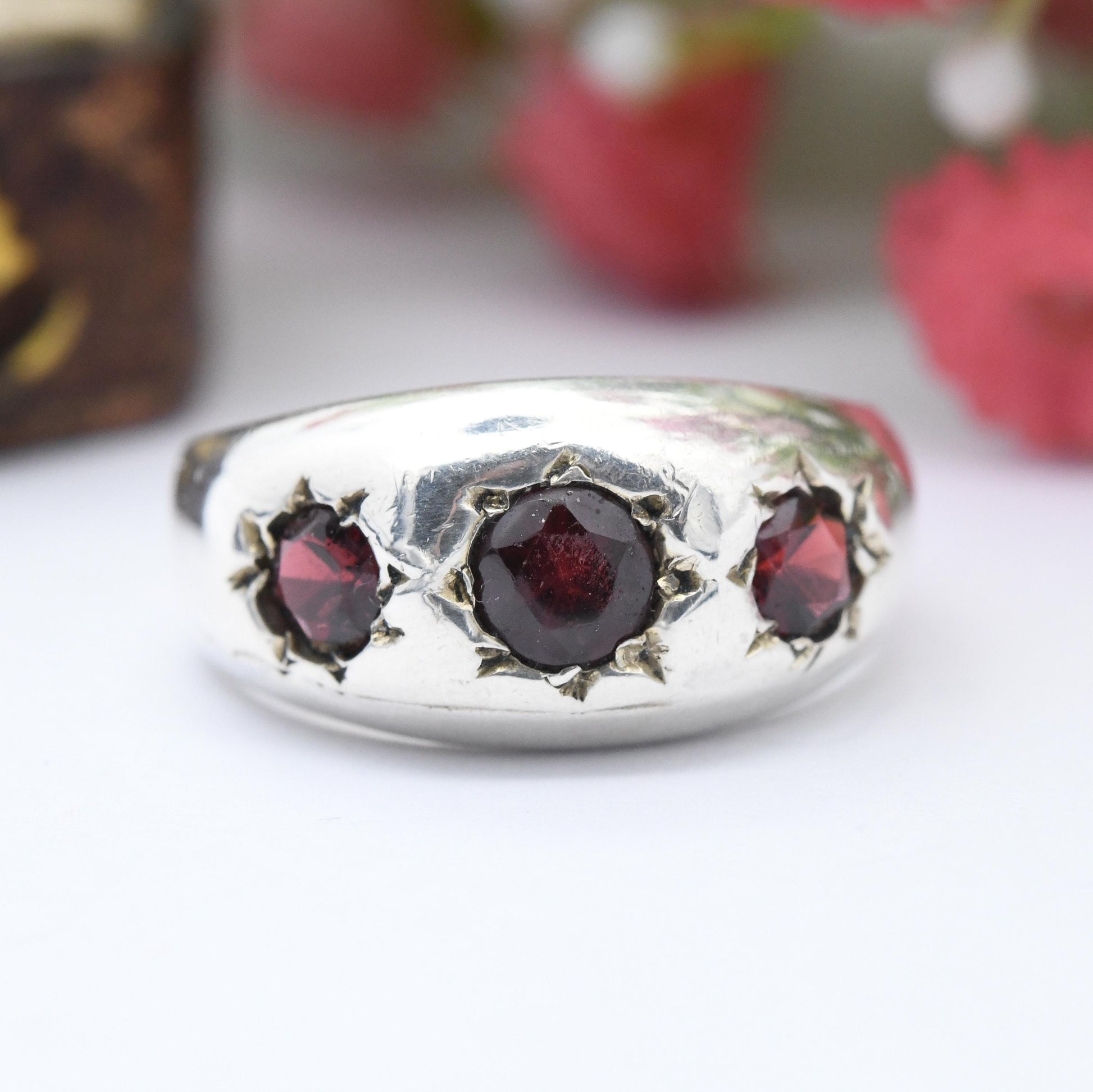 Vintage Sterling Silver Garnet Gypsy Ring Three Stone Trilogy - Chunky Gemstone Ring Deep Red Star Set | UK Size - N | US Size - 6 3/4