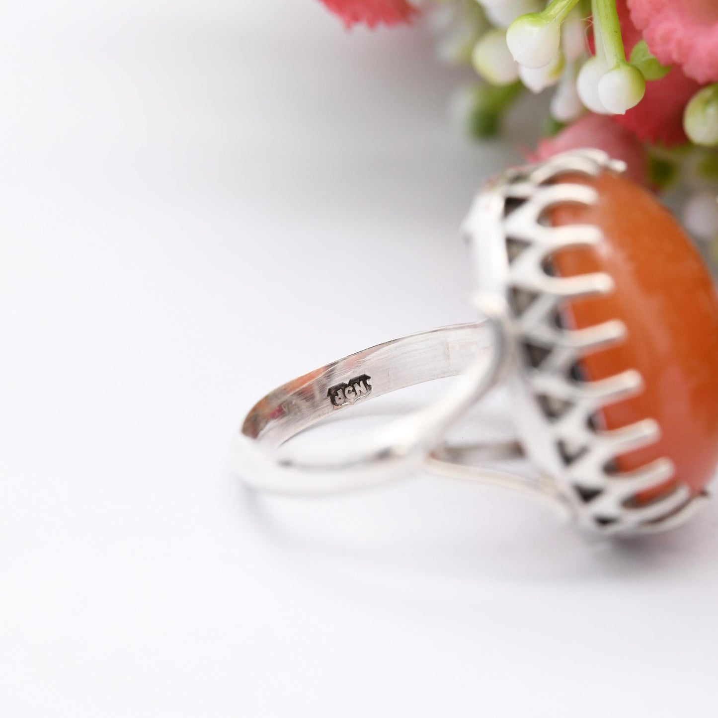 Vintage Sterling Silver Carnelian Ring - Cabochon Large Orange Gemstone Openwork Claw Mount Pretty Gift | UK Size - K | US Size - 5 1/4