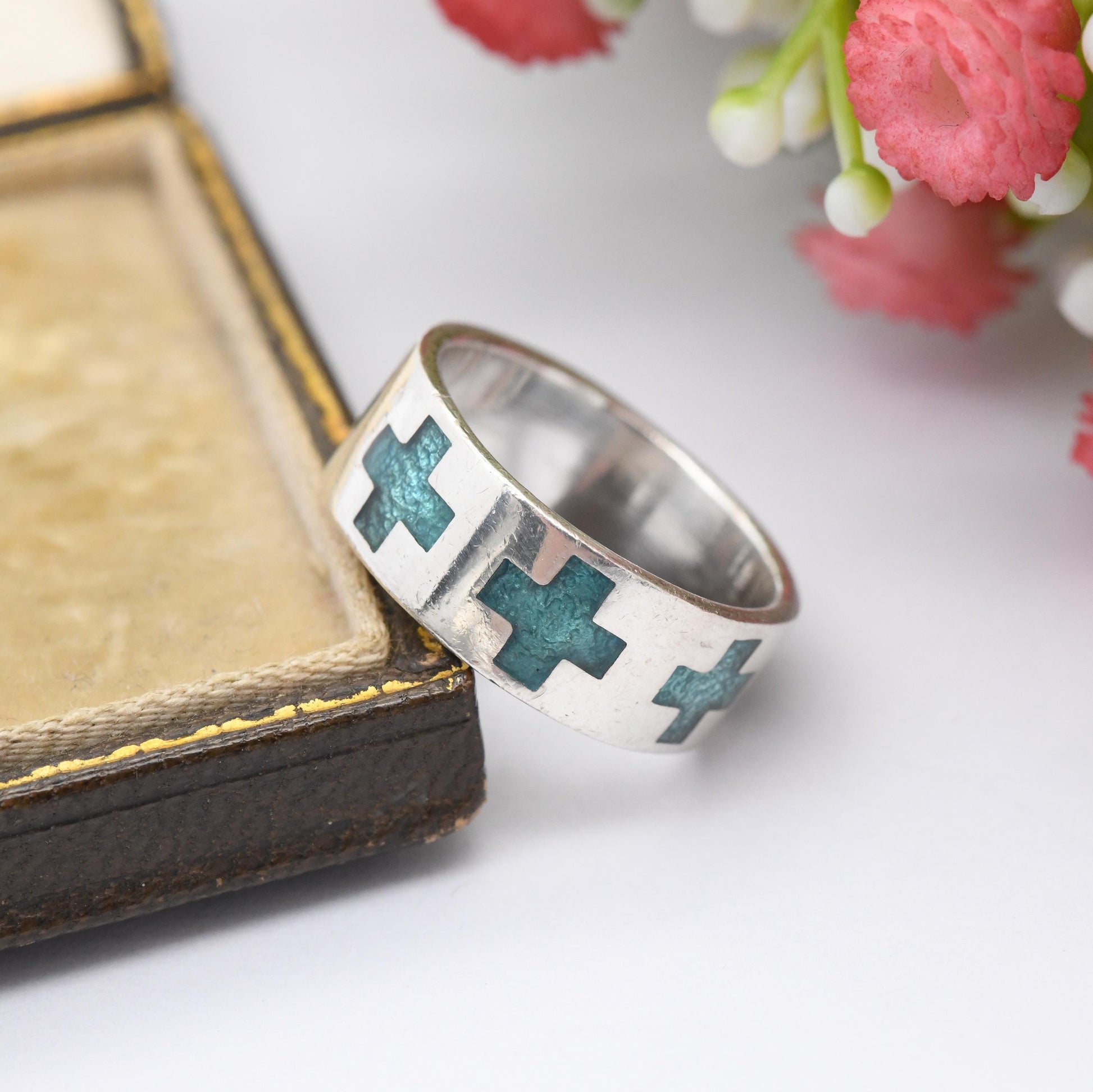 Vintage Sterling Silver Blue Enamel Greek Cross Band Ring - Eternity Style Equal Armed Cross Square | UK Size - L | US Size - 5 3/4