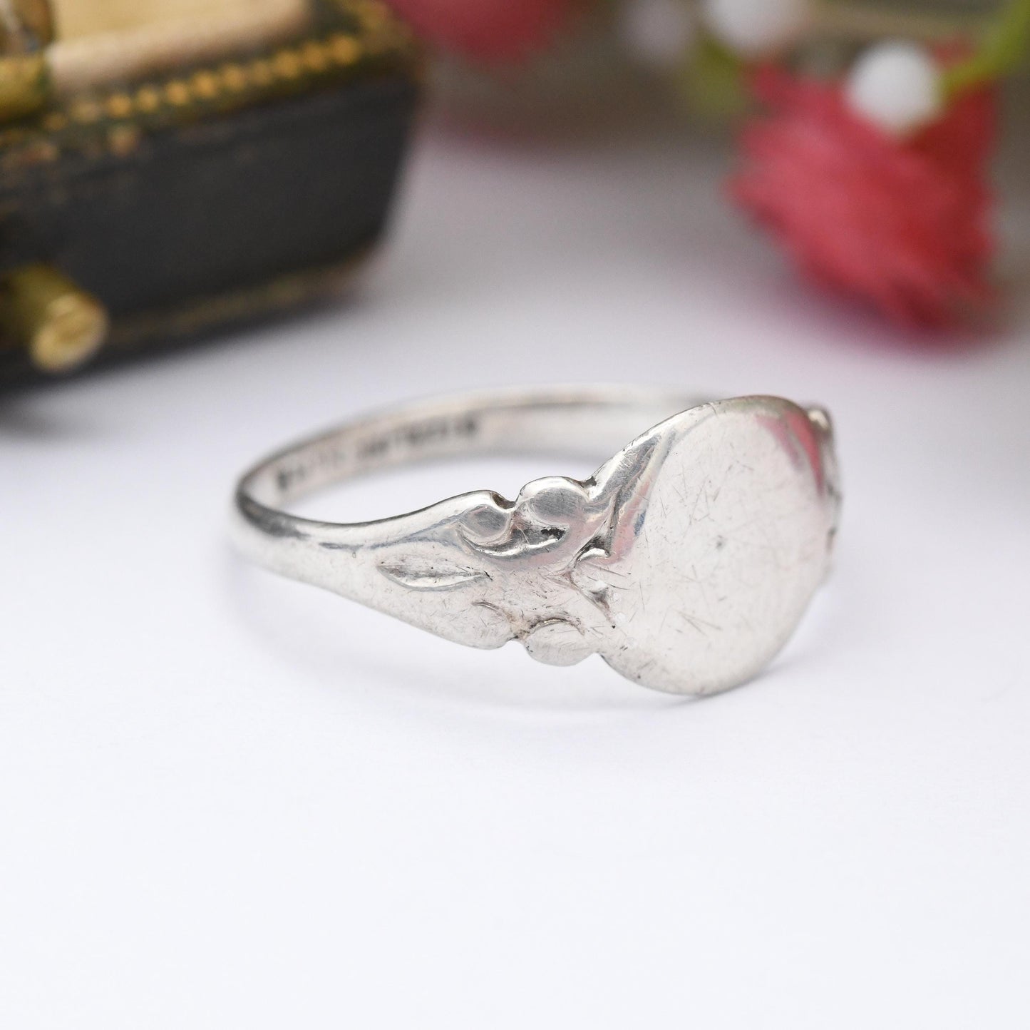 Antique Sterling Silver Signet Ring - Unisex Minimal Silver Jewellery | Everyday Pinkie Ring | Small Size UK Size - L | US Size - 5 3/4