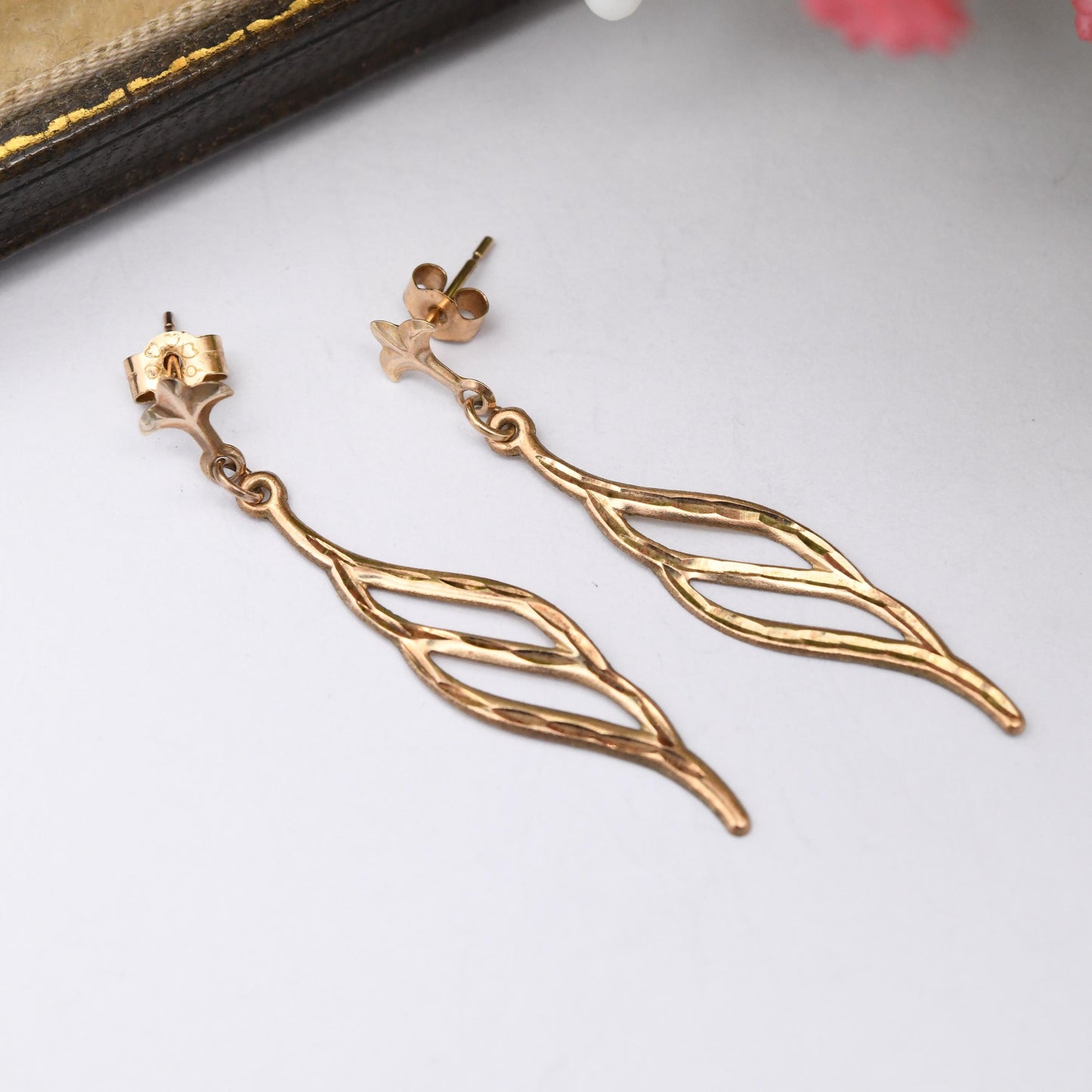 Vintage 9ct Gold Twisted Drop Earrings with Diamond Cut Engraved Pattern - with Butterfly Backs