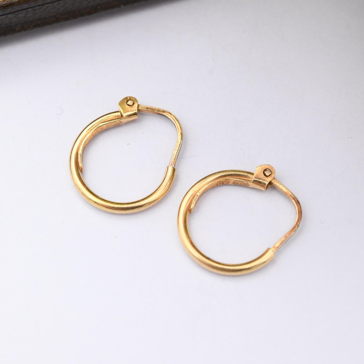 Vintage 9ct Gold Hoop Earrings by Unoaerre - Italian Designer Circle Hoops | Minimal Everyday Plain Round Sleeper Hoops