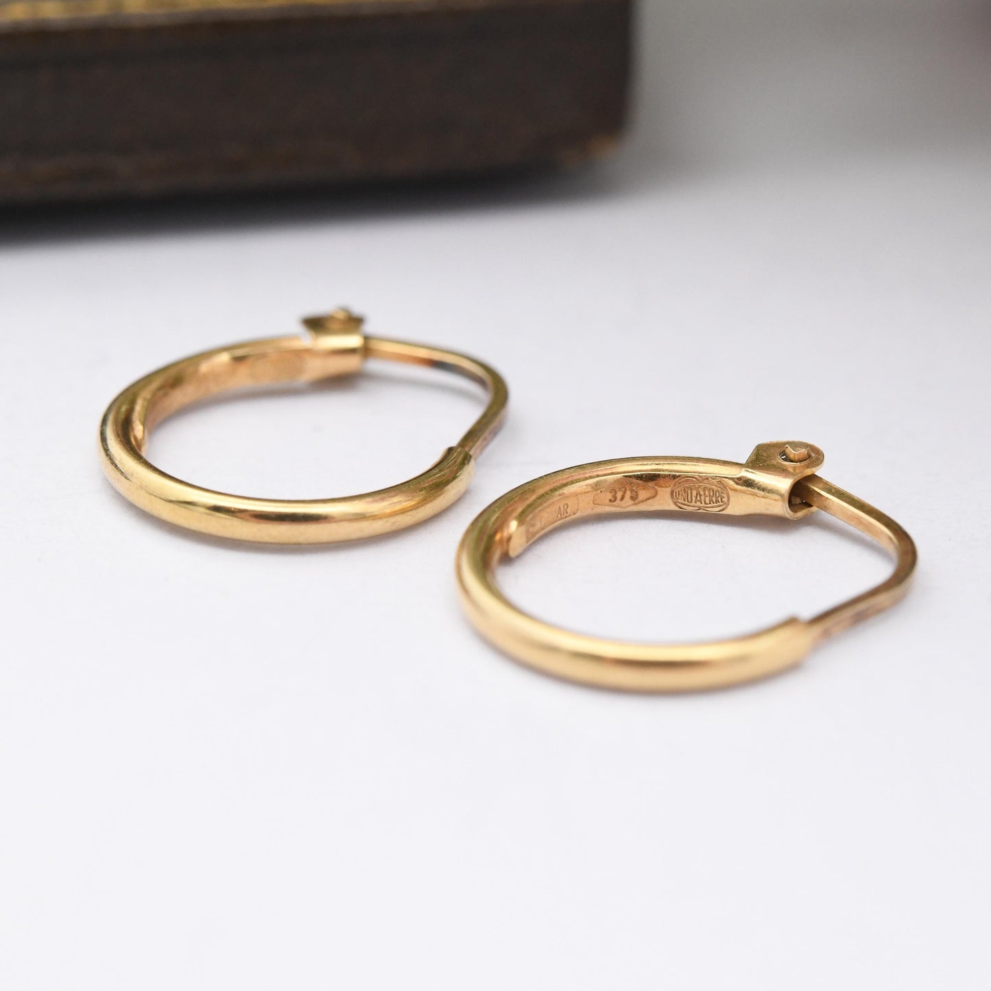 Vintage 9ct Gold Hoop Earrings by Unoaerre - Italian Designer Circle Hoops | Minimal Everyday Plain Round Sleeper Hoops