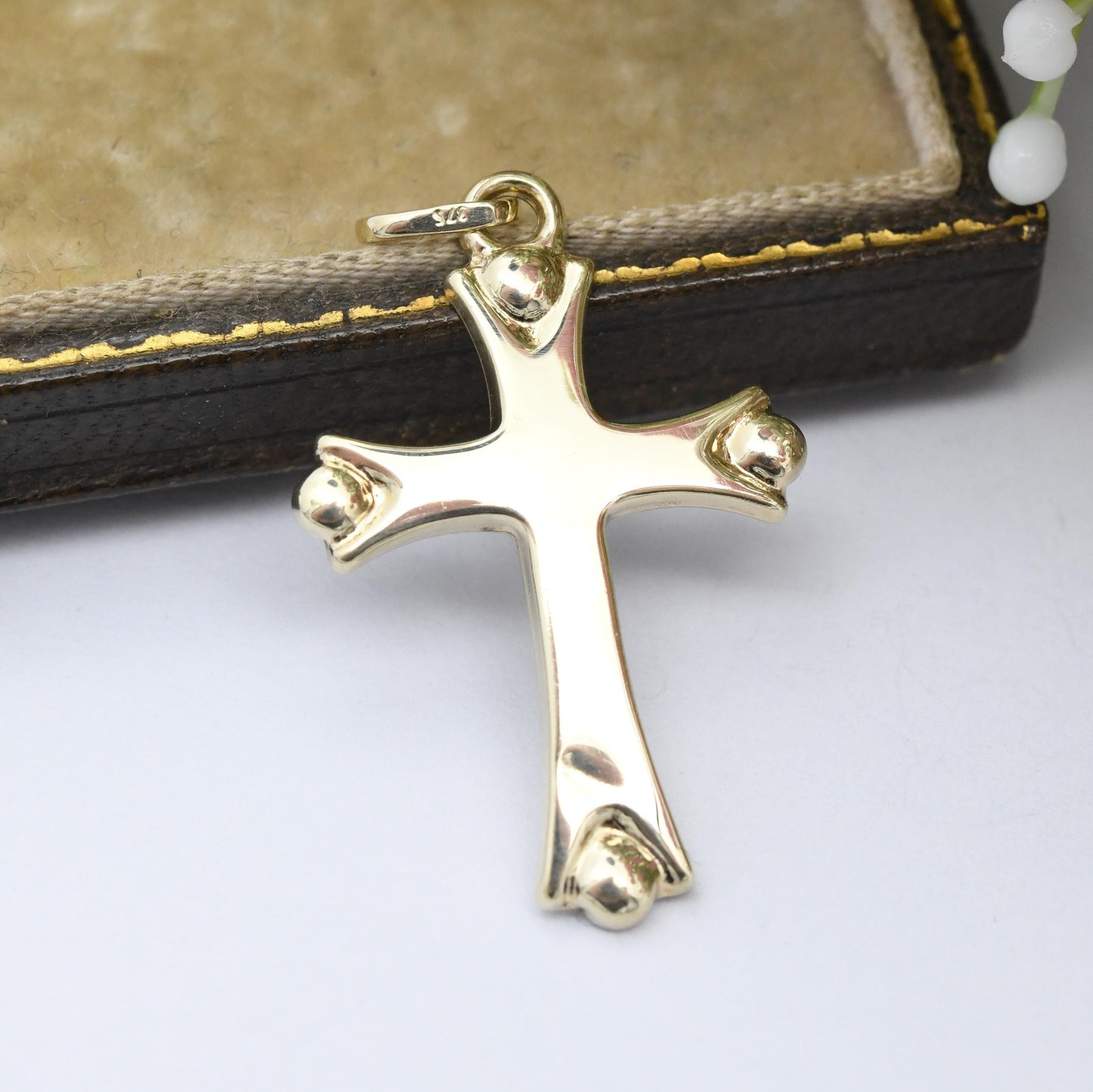 Vintage 9ct Gold Cross Pendant Minimalist Design - Solid Gold Christian Religious Necklace Gift for Christening Baptism Charm Necklace Stack