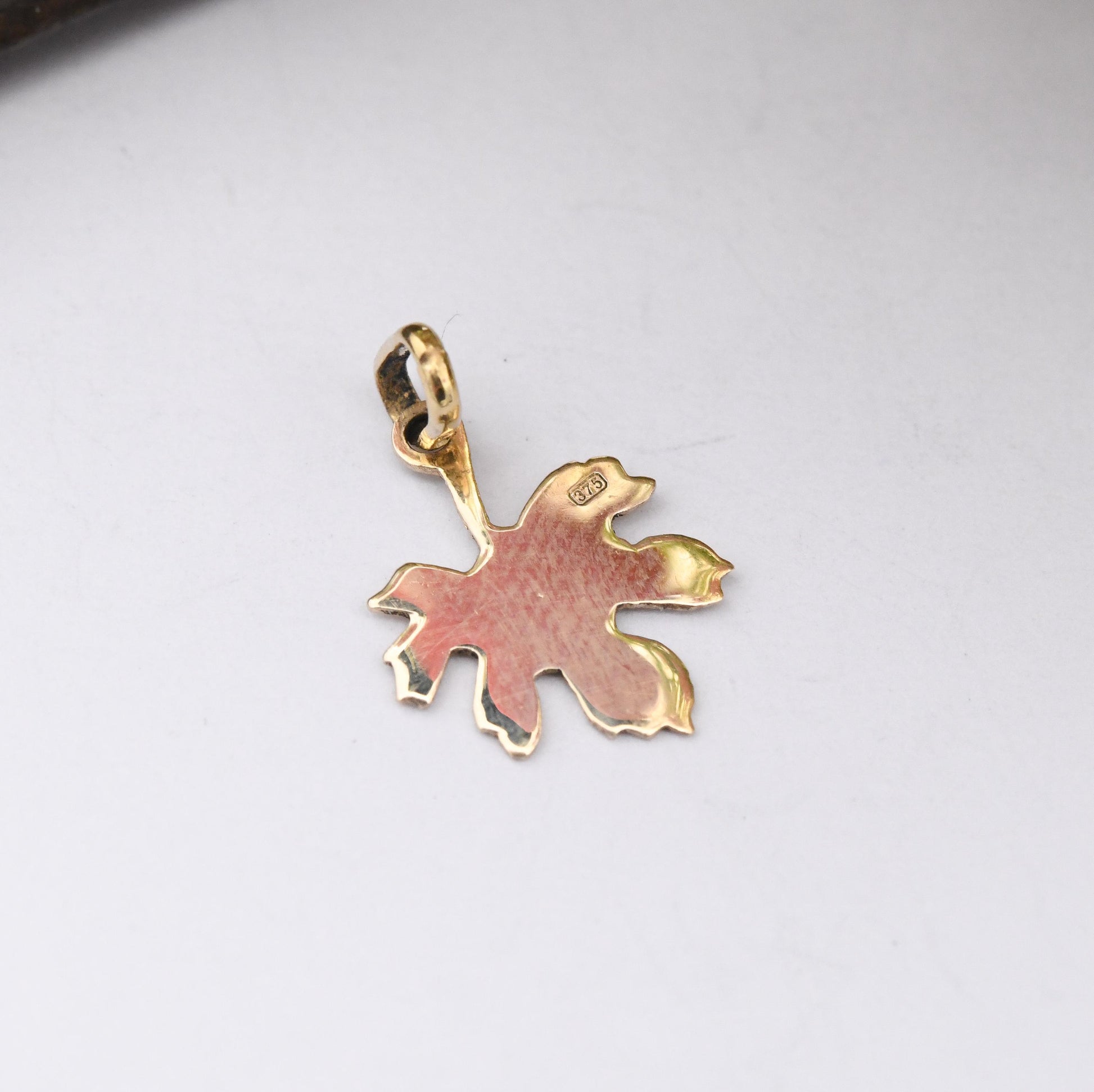 Vintage 9ct Gold Leaf Pendant Charm 1981 - Autumn Maple Leaf Mid-Century Solid Gold Gift | Pretty Charm for Necklace Stack