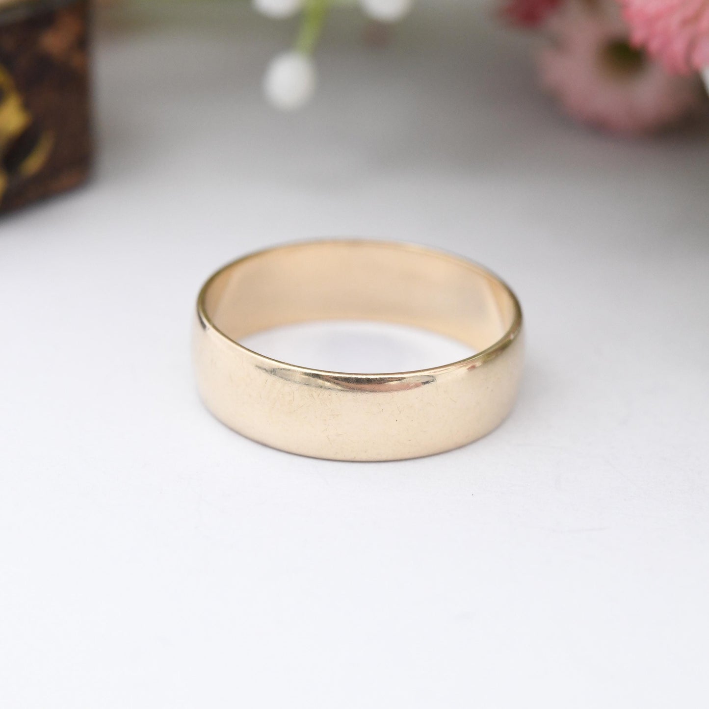 Vintage Solid 9ct Gold Band Ring - Unisex Minimalist Mid-Century Jewellery Yellow Gold Wedding Band | UK Size - K | US Size - 5 1/4