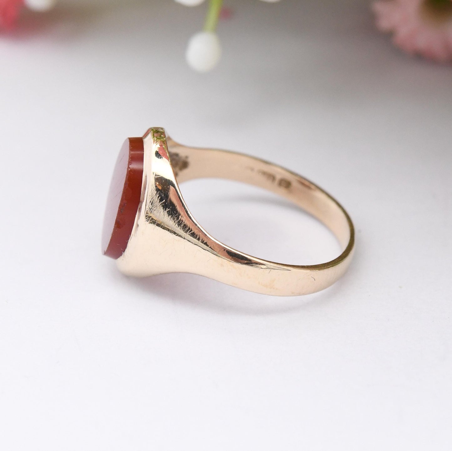 Vintage 9ct Gold Carnelian Signet Ring 1980s - Small Unisex Solid Gold Pinkie Ring | Gift for Boyfriend | UK Size - J | US Size - 4 3/4