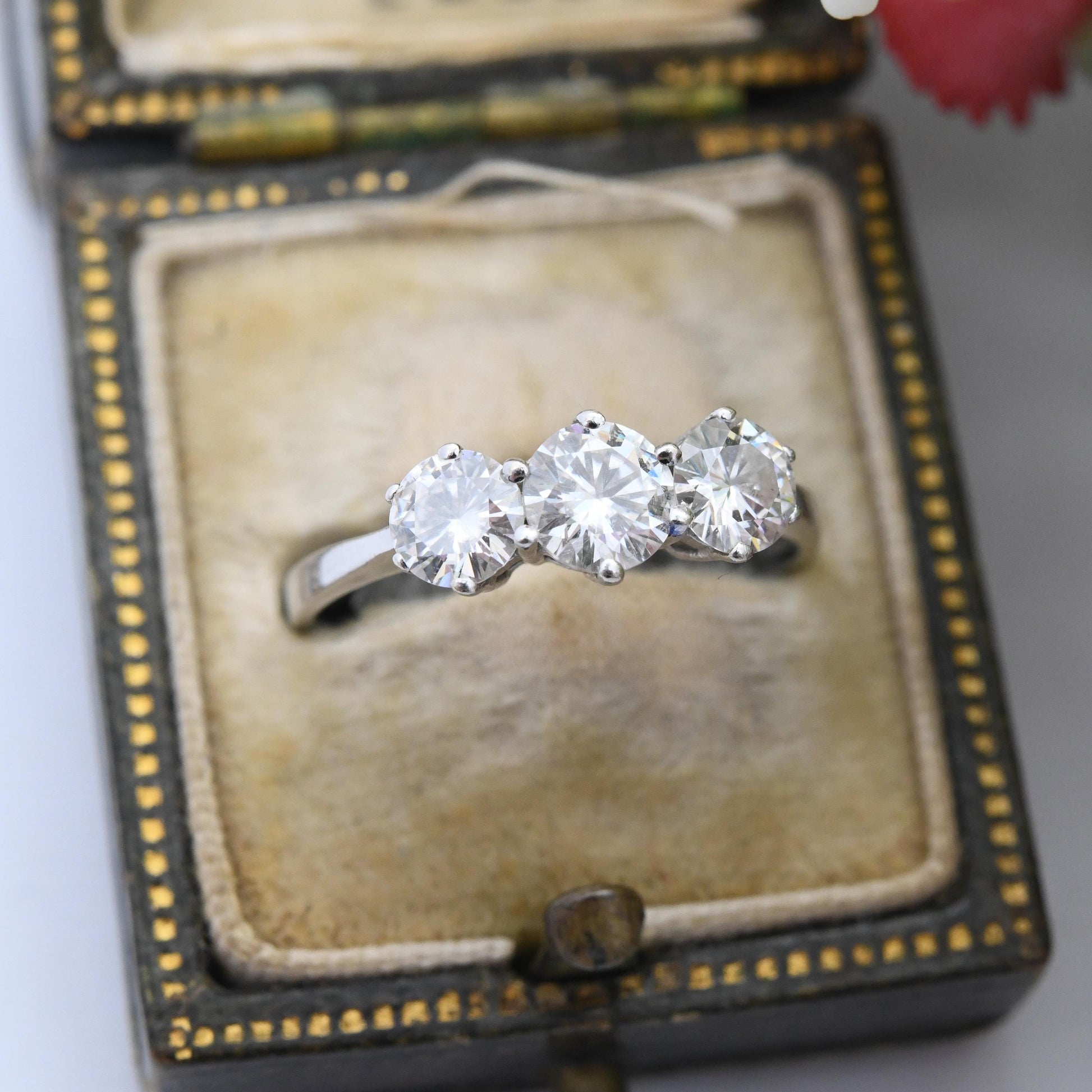 Vintage 9ct White Gold CZ Three Stone Ring - Large Round Trilogy Ring Solid Gold JEwellery Gift for Her | UK Size - N | US Size - 6 3/4