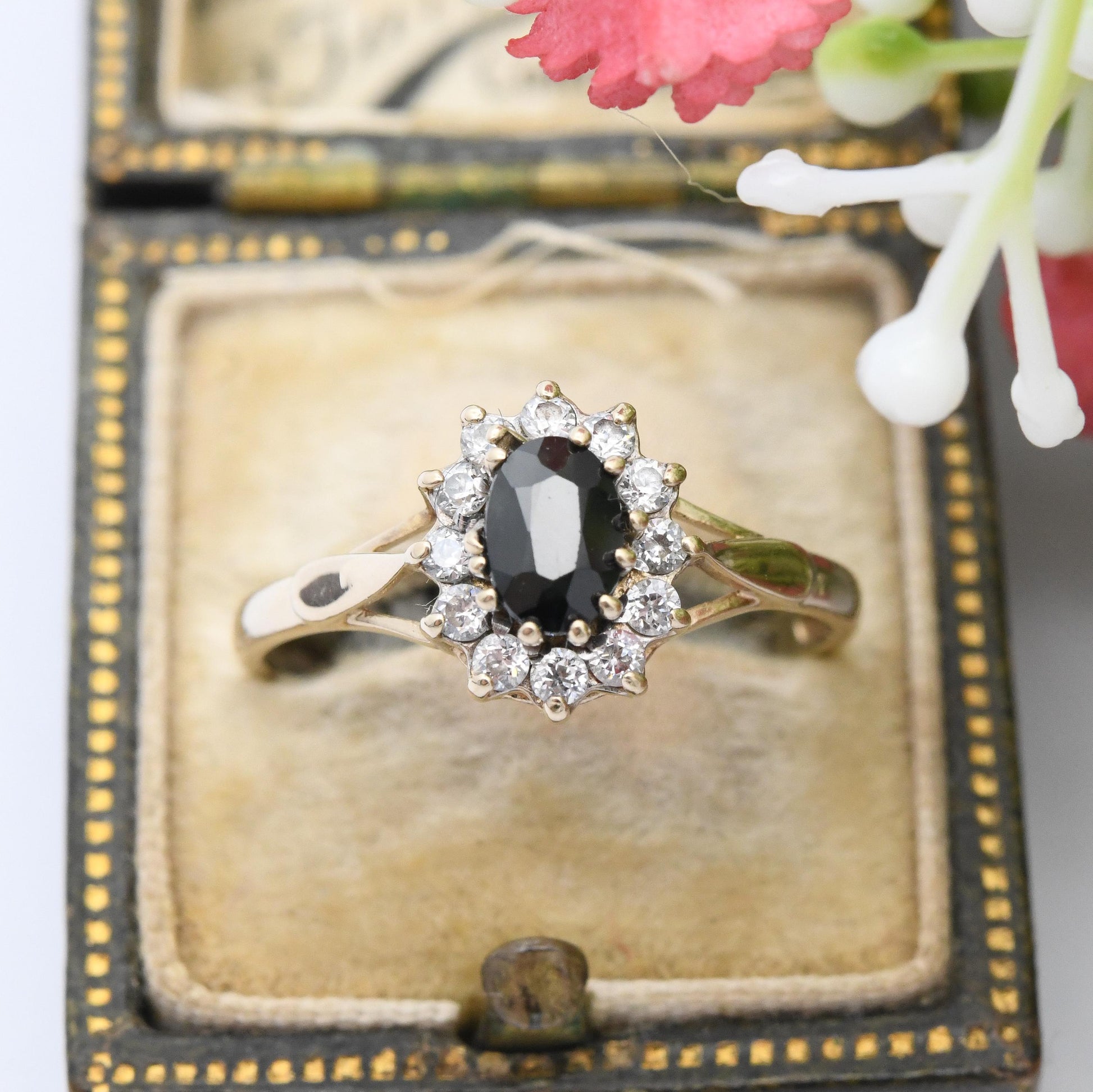 Vintage 9ct Gold Sapphire and CZ Halo Ring 1991 - Gemstone Blue Floral Cluster Jewellery Gift for Her | UK Size - R | US Size - 8 1/2