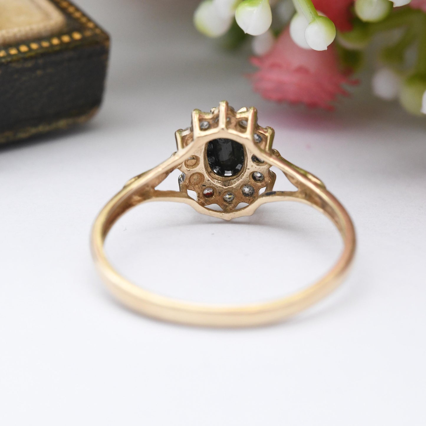 Vintage 9ct Gold Sapphire and CZ Halo Ring 1991 - Gemstone Blue Floral Cluster Jewellery Gift for Her | UK Size - R | US Size - 8 1/2