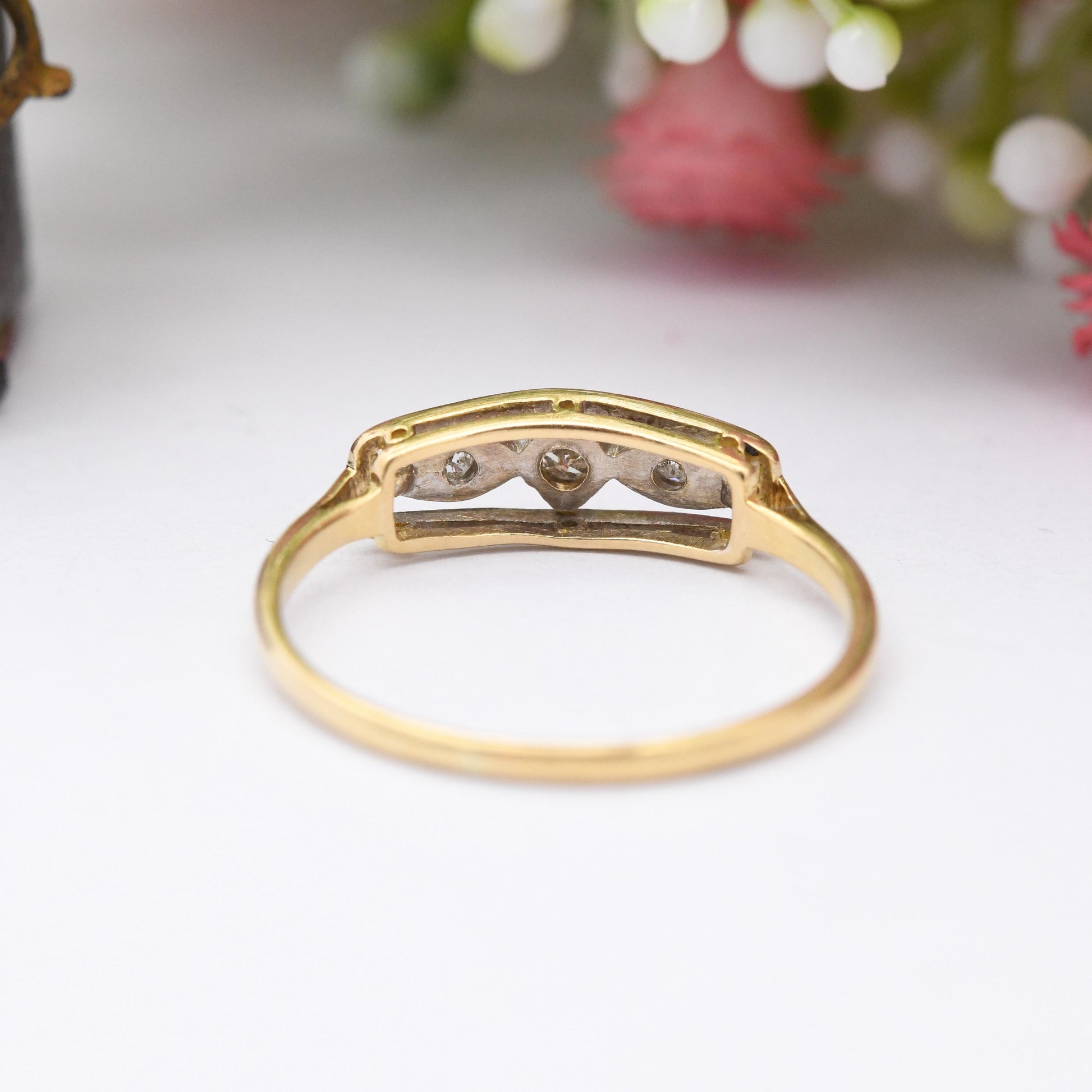 Antique Art Deco 18ct Gold and Platinum Diamond Three Stone Ring - Early 20th Century Trilogy Engagement | UK Size - O 1/2 | US Size - 7 1/2