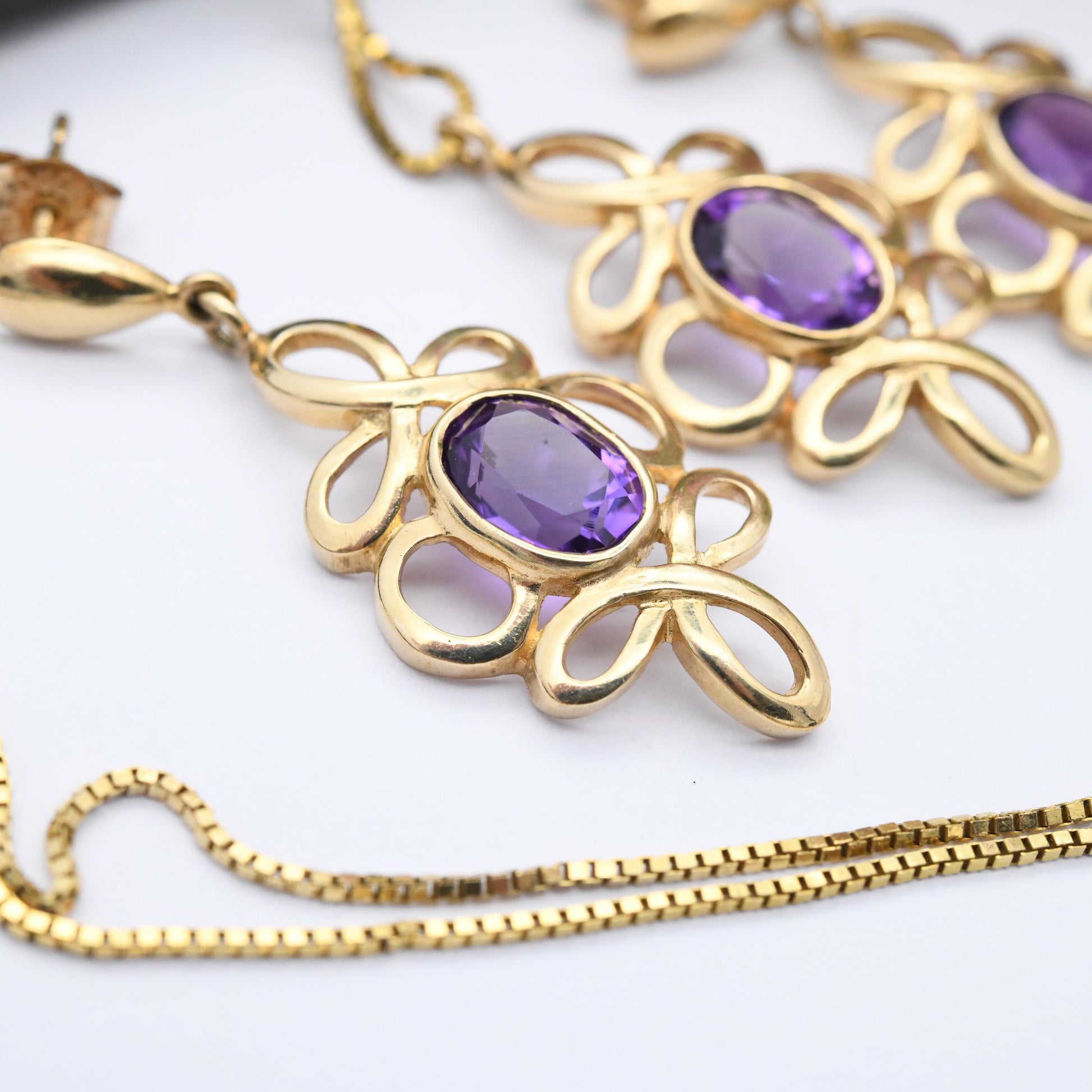 Vintage 9ct Gold Amethyst Jewellery Set 1995 Pendant Necklace and Drop Earrings - Twisted Knot Solid Gold Jewellery Gift Set | Soude England