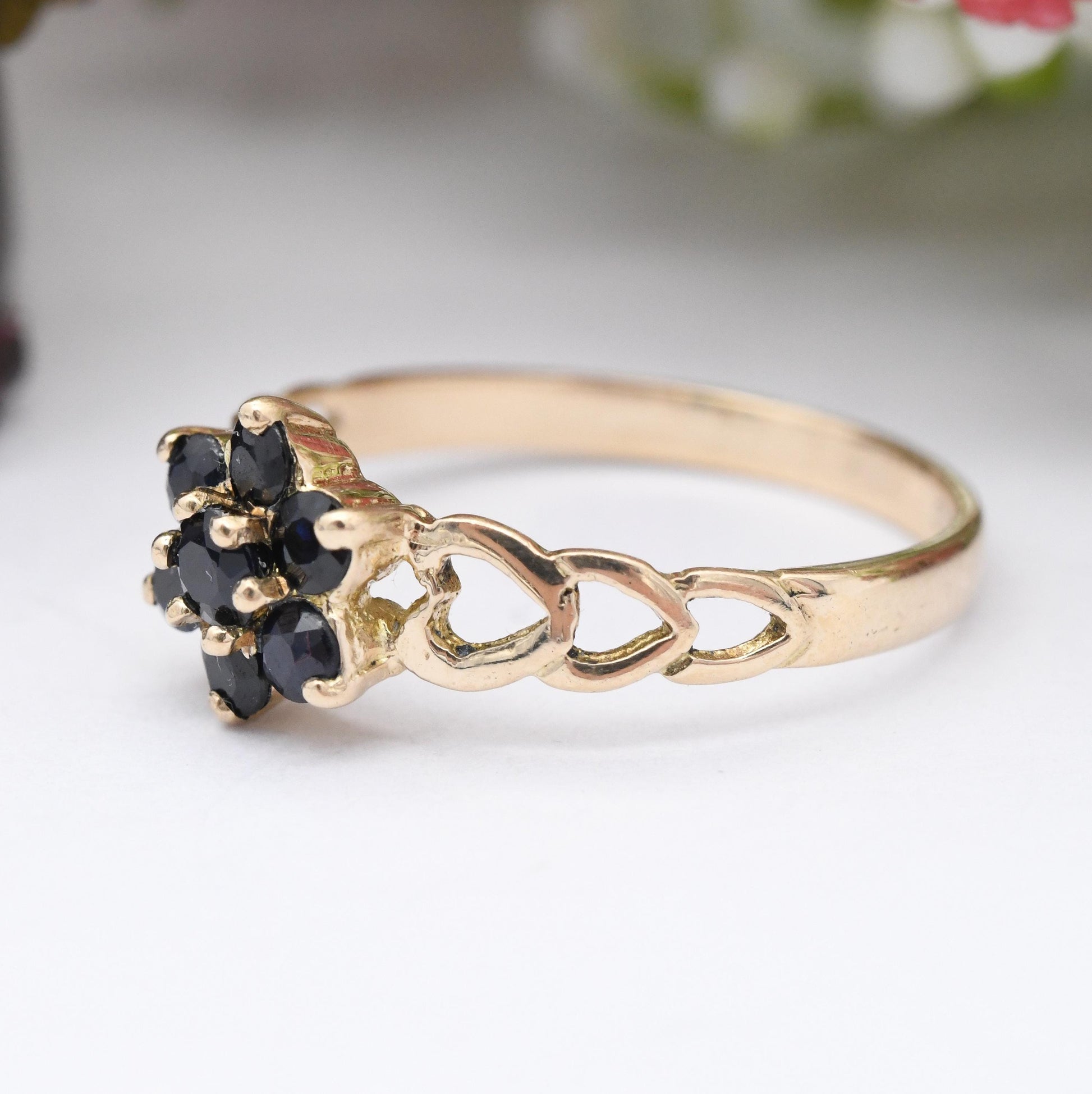 Vintage 9ct Gold Sapphire Flower Cluster Ring 1980 with Heart Shoulders - Gemstone Blue Floral Ring Gift for Her | UK Size - Q | US Size - 8