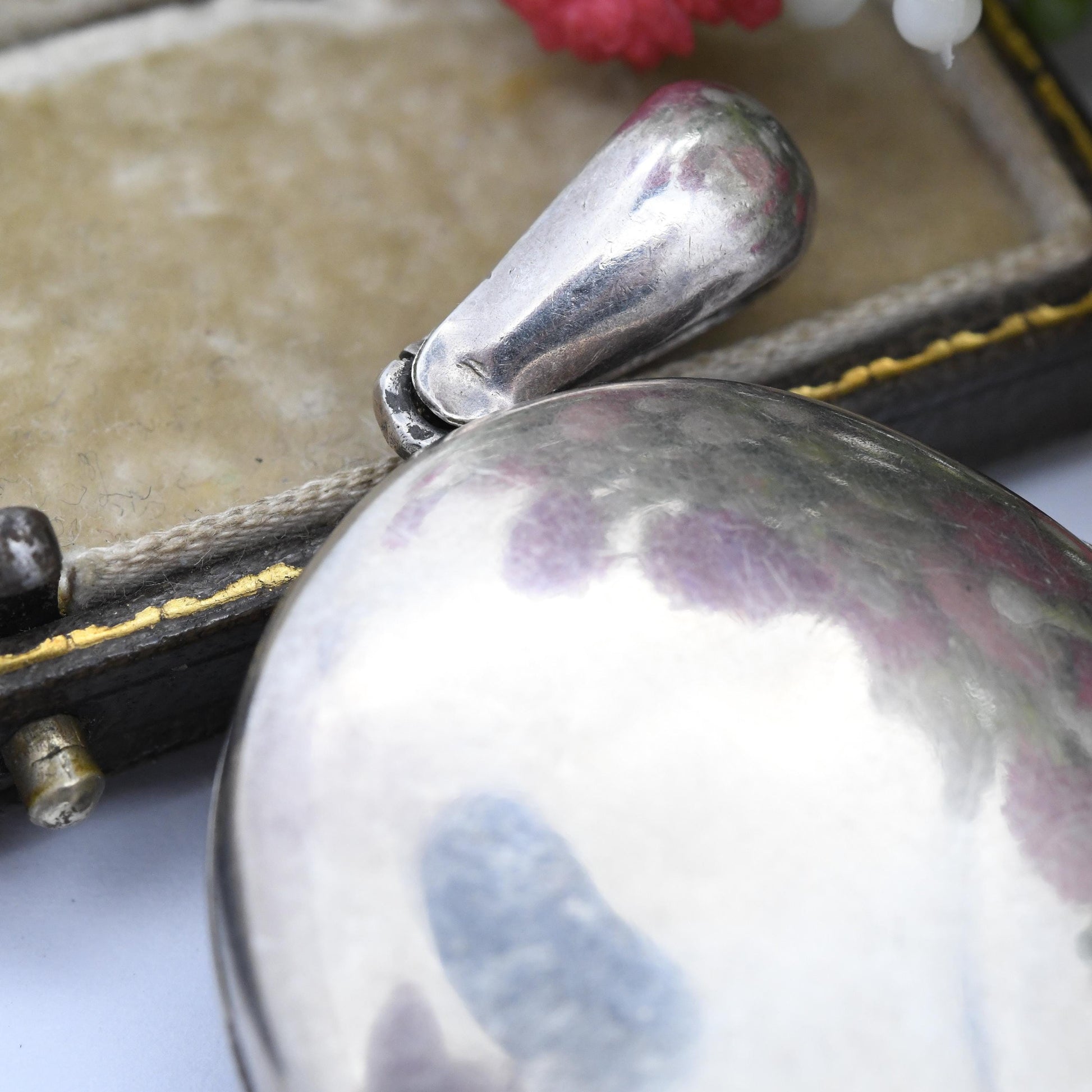 Antique Victorian Sterling Silver Monogram Locket Interwoven Letters ATE - Oval Pendant Engraved Sentimental Initial Gift Aesthetic Movement
