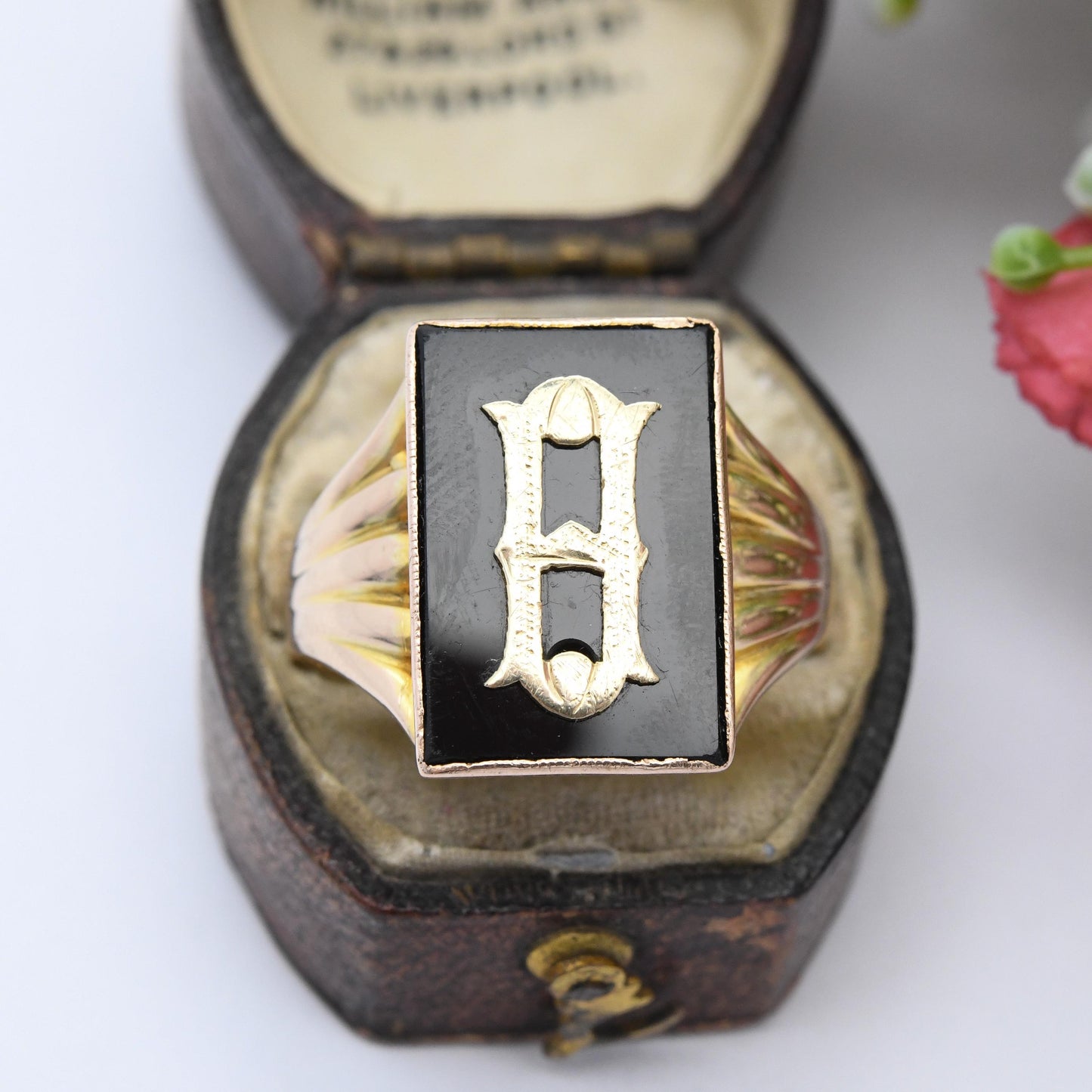 Vintage 9ct Gold Onyx Monogram Ring Letter H - Gold and Black Signet Ring Gift for Him | Large Size | UK Size - W 1/2 | US Size - 11 1/4