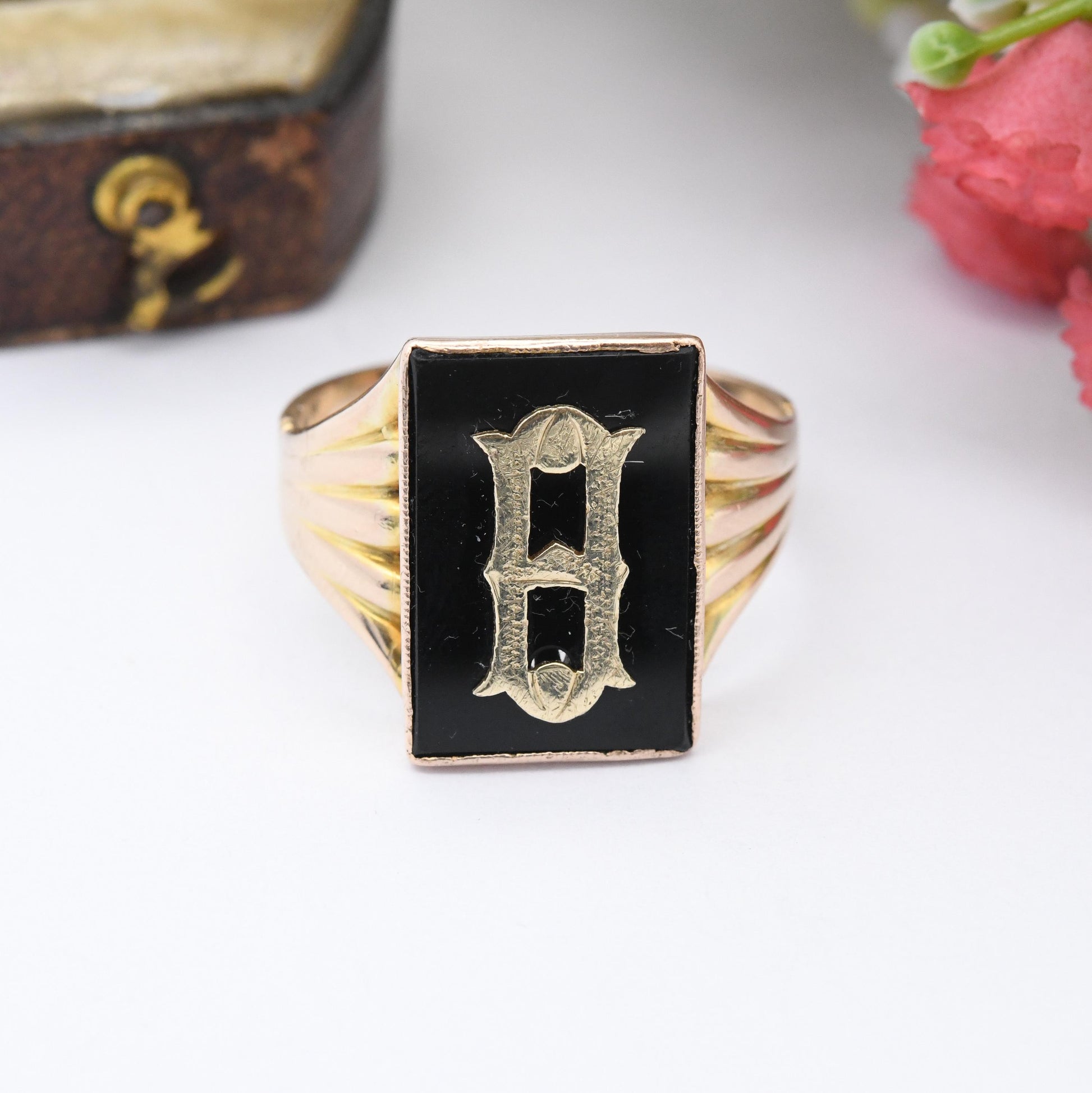 Vintage 9ct Gold Onyx Monogram Ring Letter H - Gold and Black Signet Ring Gift for Him | Large Size | UK Size - W 1/2 | US Size - 11 1/4