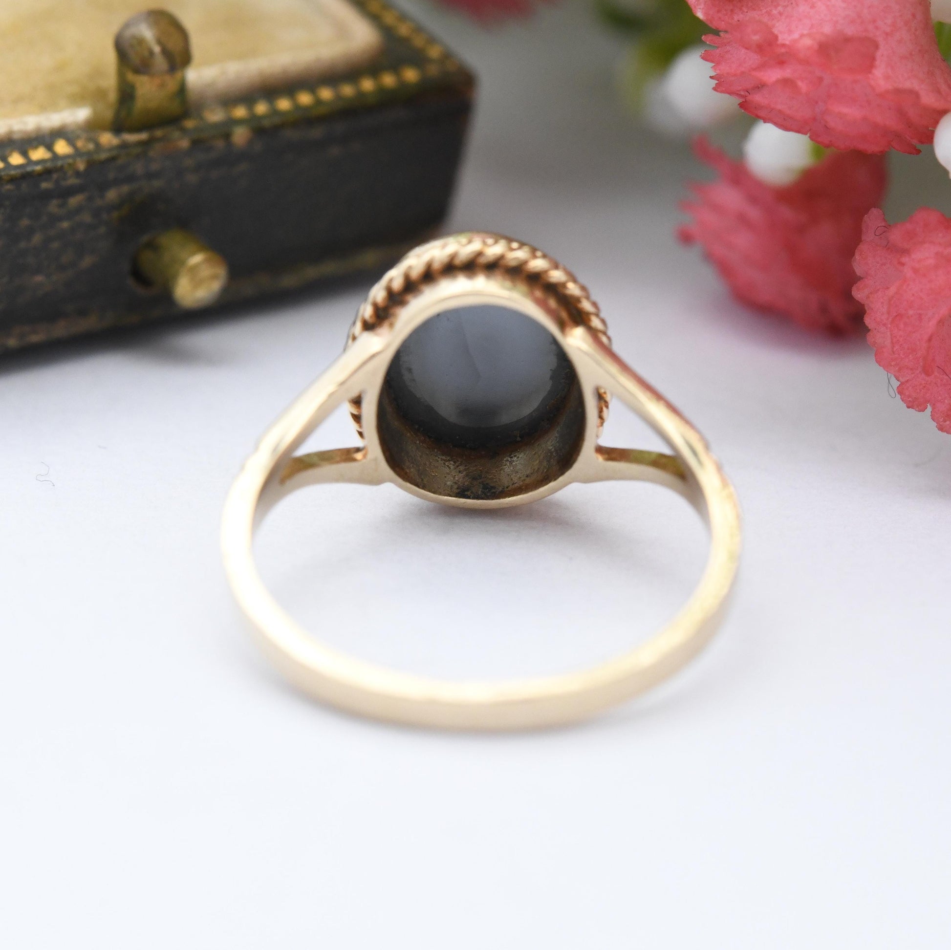 Vintage 9ct Gold Hematite Ring 1984 - Rope Twist Grey Black Gemstone Faceted Oval Stone Large Solitaire | UK Size - L | US Size - 5 3/4