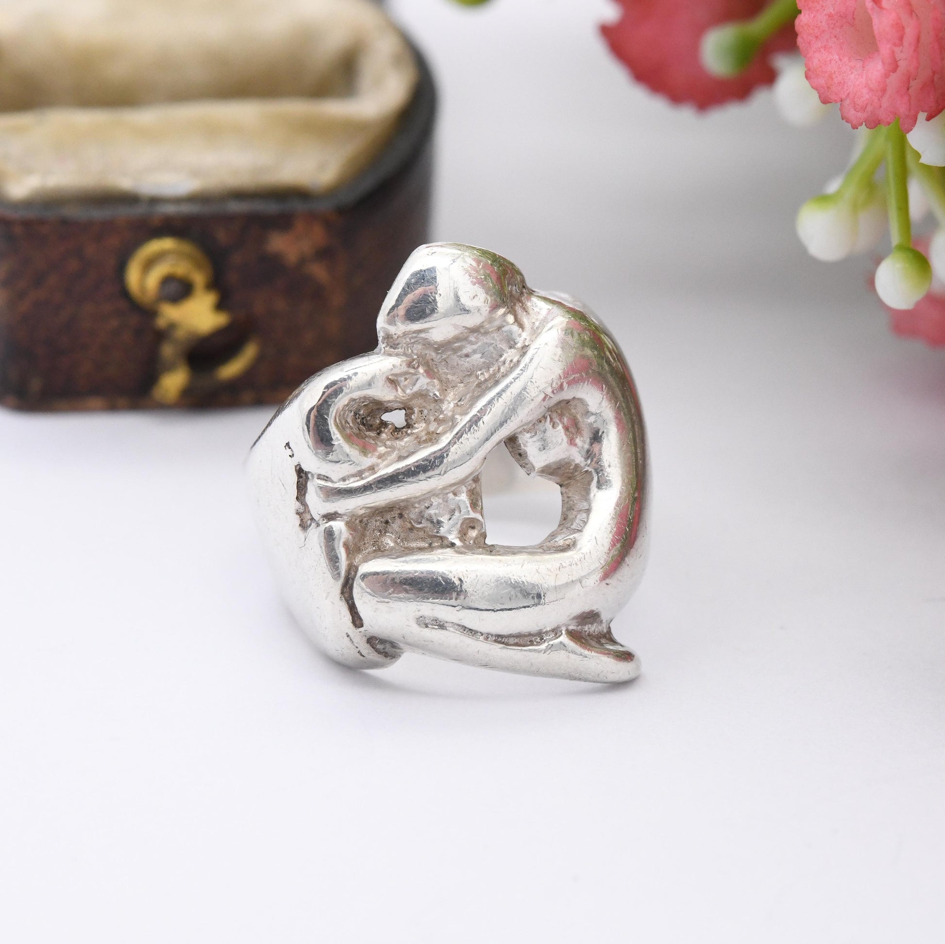 Vintage Silver Leda and the Swan Ring Made in Scotland - Mid-Century Figural Silver Naked Woman Hugging Bird | UK Size - J 1/2 | US Size - 5