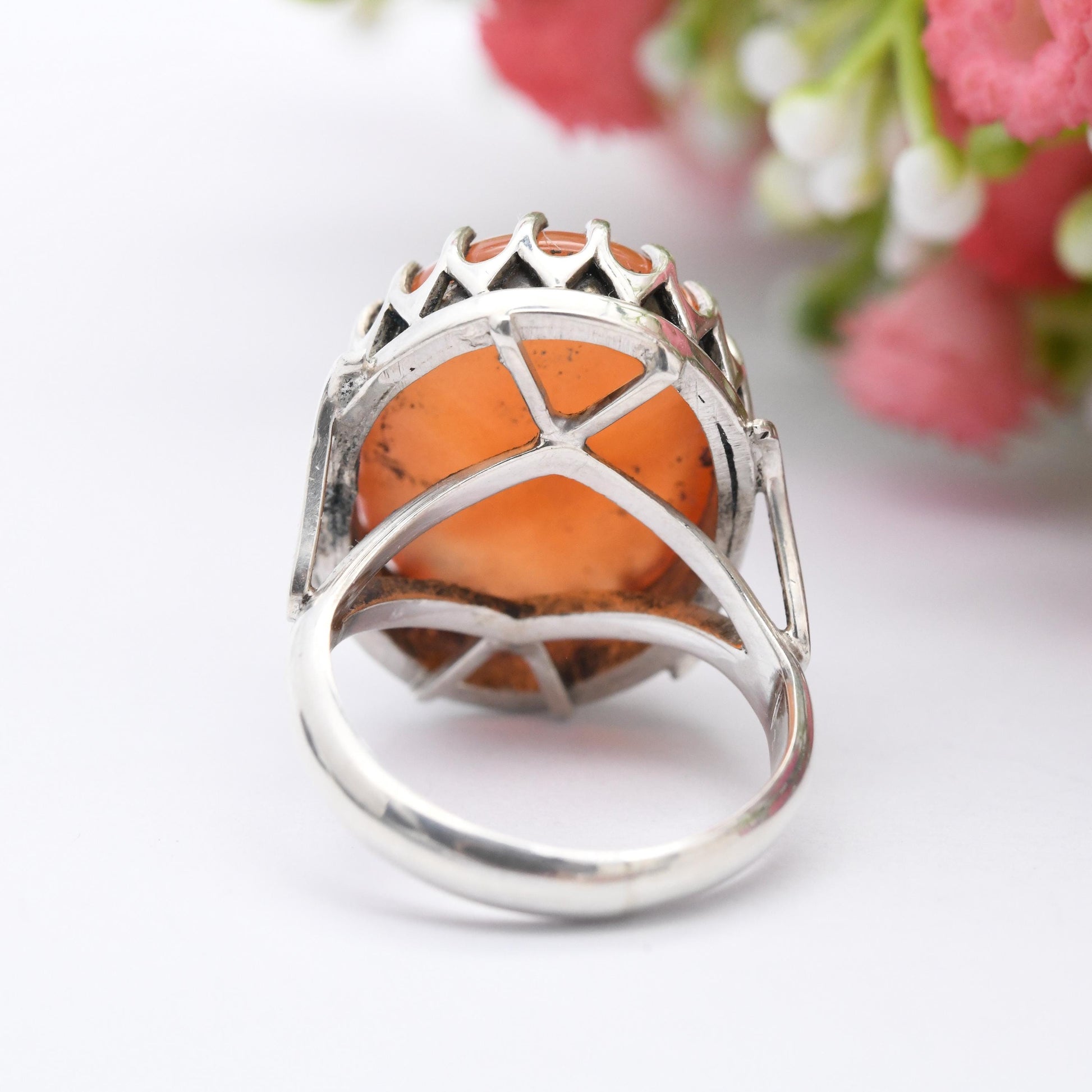 Vintage Sterling Silver Carnelian Ring - Cabochon Large Orange Gemstone Openwork Claw Mount Pretty Gift | UK Size - K | US Size - 5 1/4