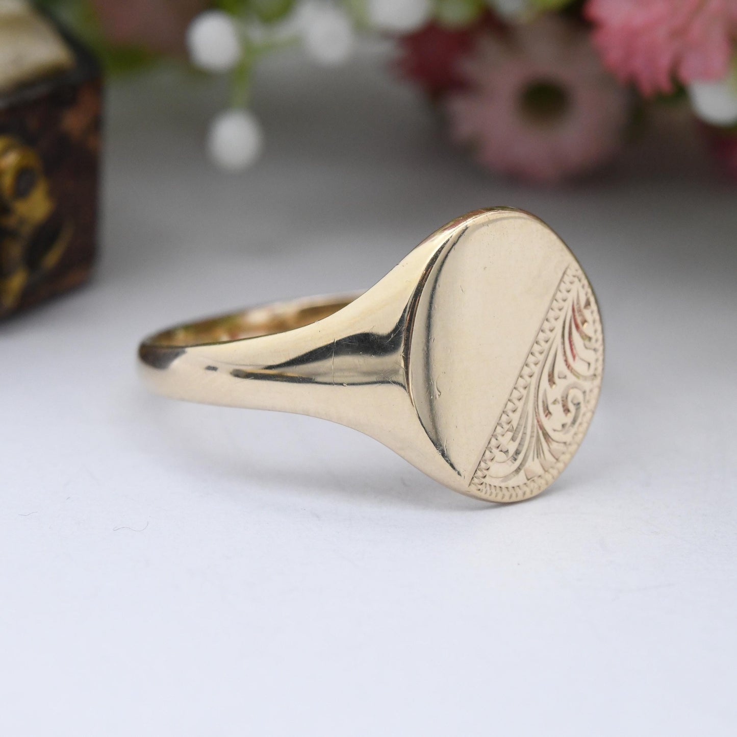 Vintage 9ct Gold Signet Ring 1983 Henry Griffith & Sons - Large Gold Ring for Engraving Gift for Him | UK Size - X 1/2 | US Size - 11 3/4