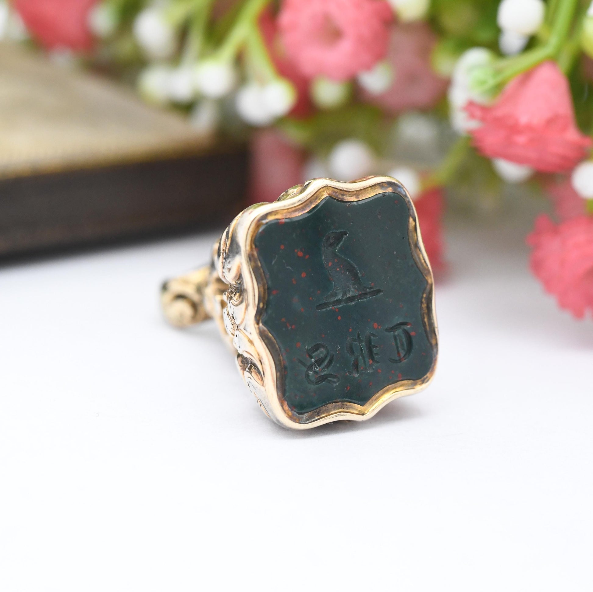 Antique Rolled Gold Bloodstone Seal Fob Pendant JRS - Carved Gemstone Intaglio Watch Fob Pendant | Ornate Victorian Jewellery | Family Crest