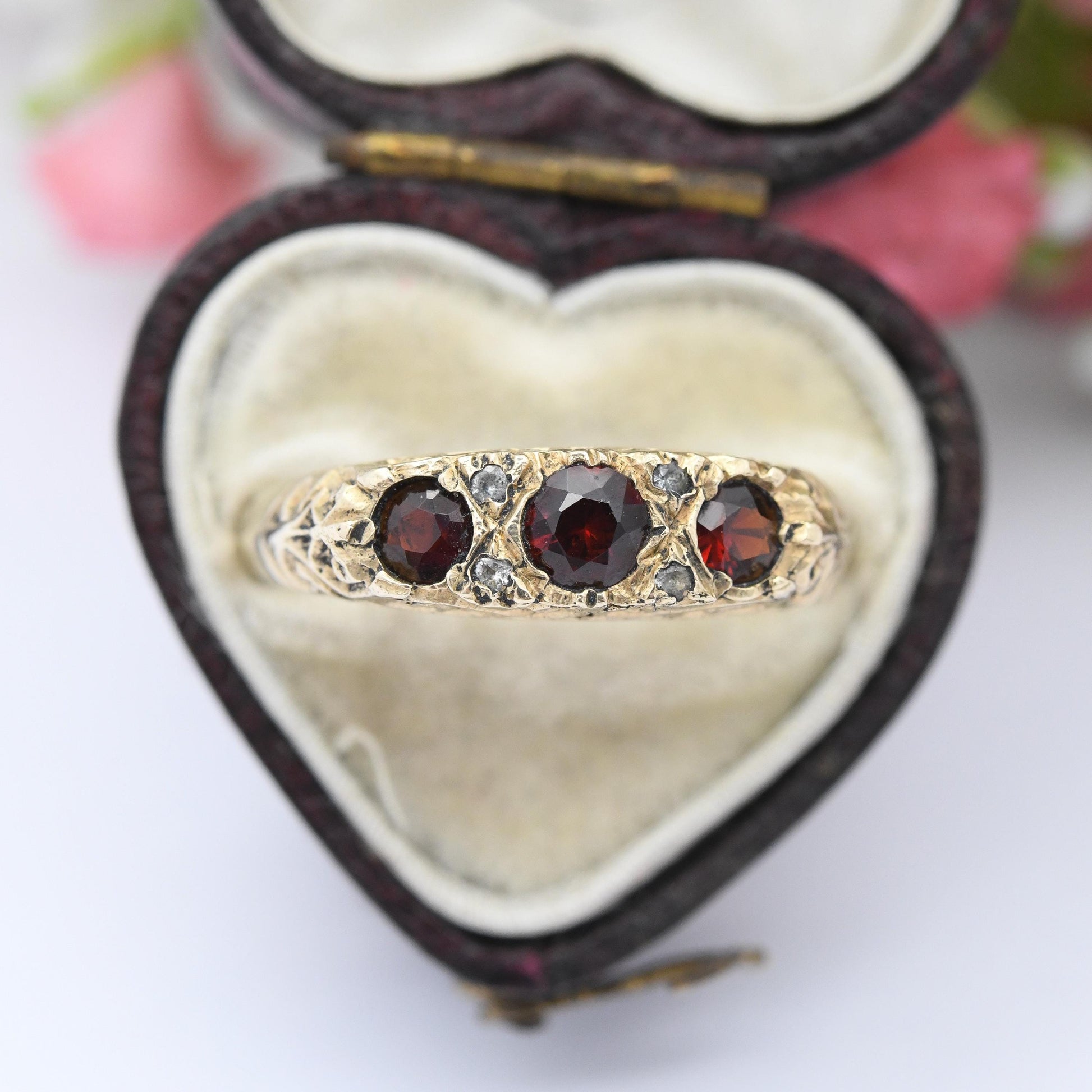 Vintage 9ct Gold Garnet Three Stone Ring 1979 Clear Stone Accent - Red Antique Style Trilogy Jewellery Gift | UK Size - R | US Size - 8 1/2