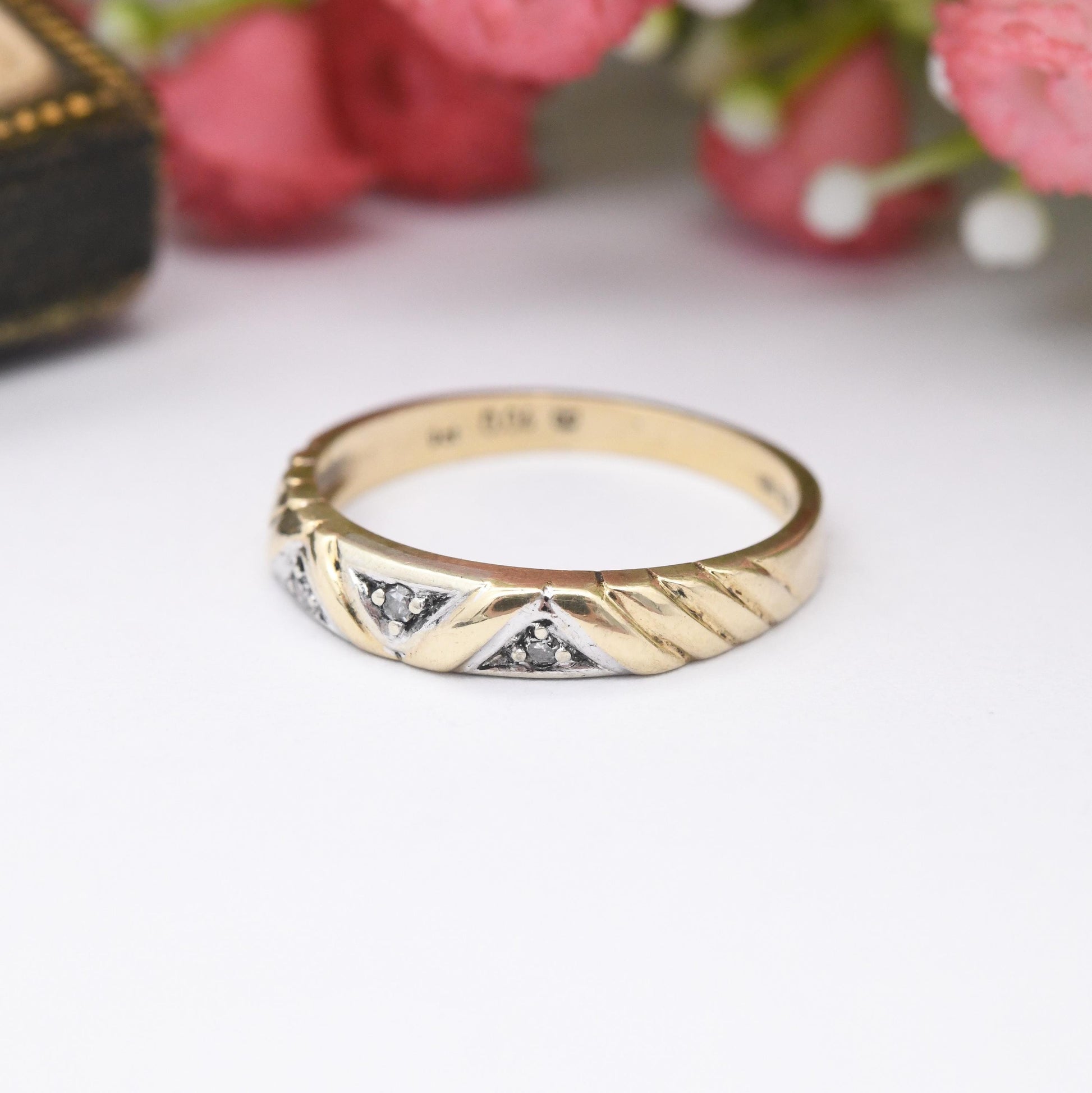 Vintage 9ct Gold Diamond Two-Tone Ring 1978 - 3 Stone Engagement Wedding Band Unisex Stacking Ring | UK Size - M 1/2 | US Size - 6 1/2