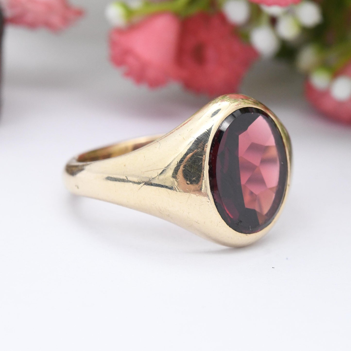 Vintage 9ct Gold Garnet Signet Ring 1998 - Chunky Large Men's Ring Faceted Red Stone Jewellery Gift for Him | UK Size T 1/2 | US Size 9 3/4