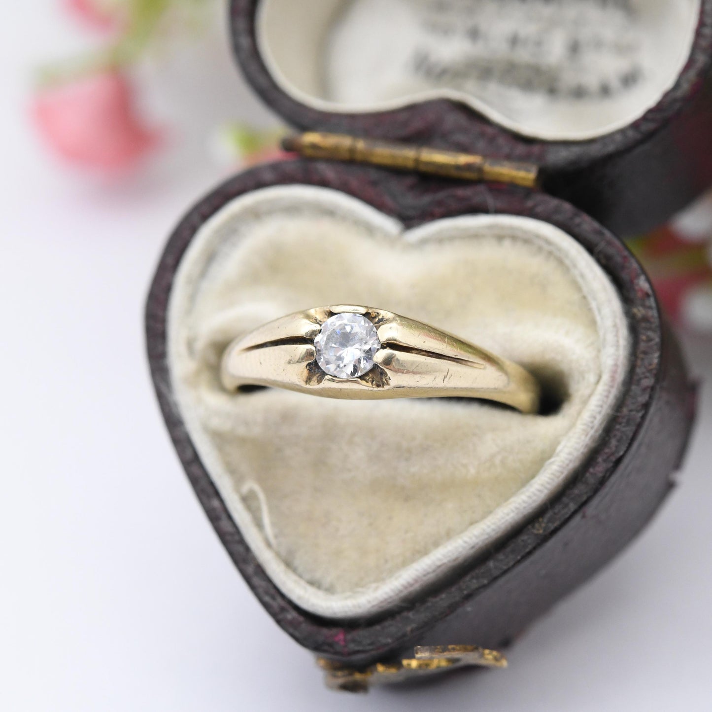 Vintage 9ct Gold CZ Solitaire Ring - Flush Single Stone Ring Pretty Wedding Ring Pinkie Ring | UK Size - K 1/2 | US Size - 5 1/2