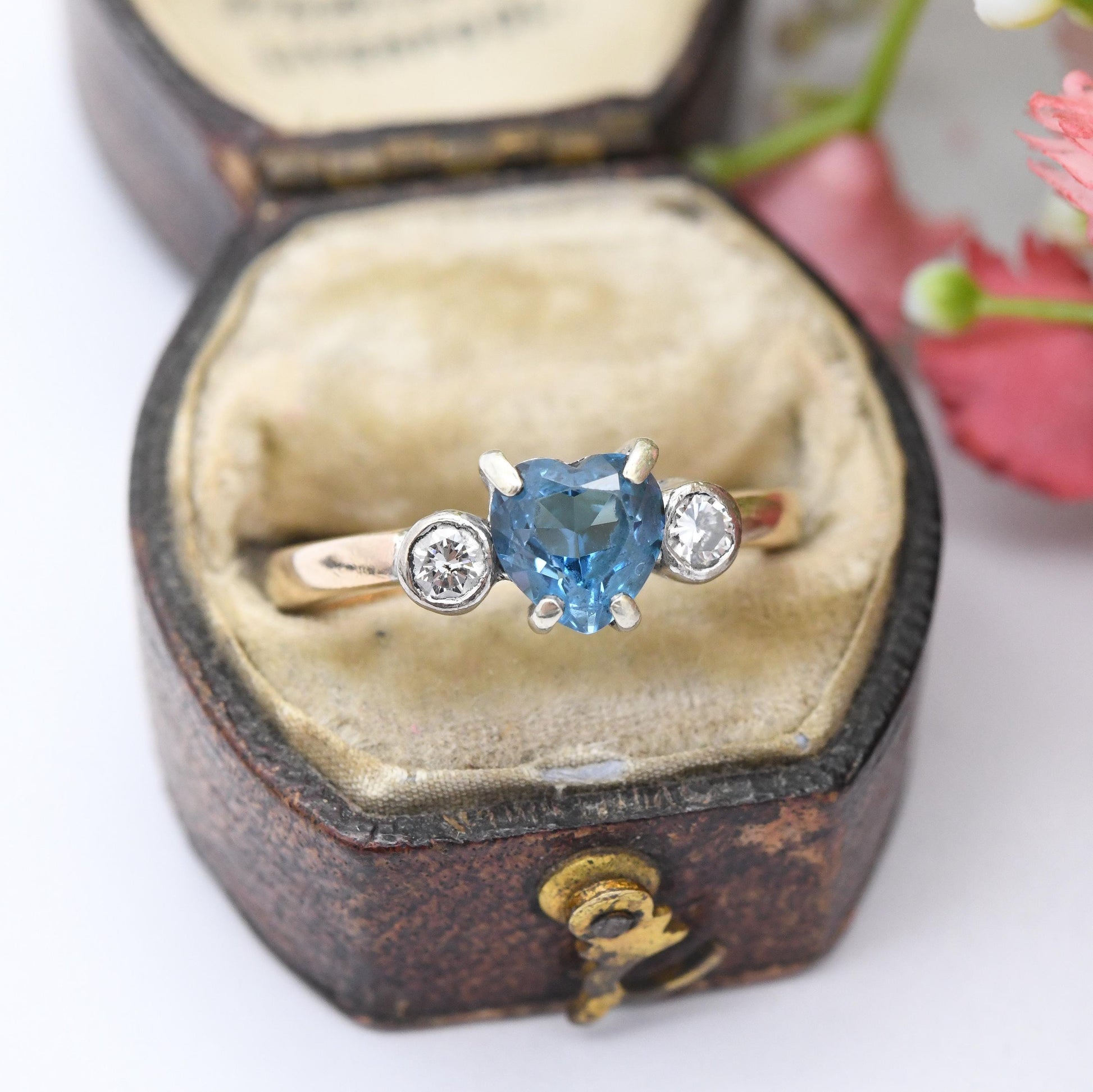 Vintage 9ct Gold Blue Stone and Diamond Three Stone Ring 2000 Heart Gemstone - Love Heart Shape Engagement | UK Size - M | US Size - 6 1/4