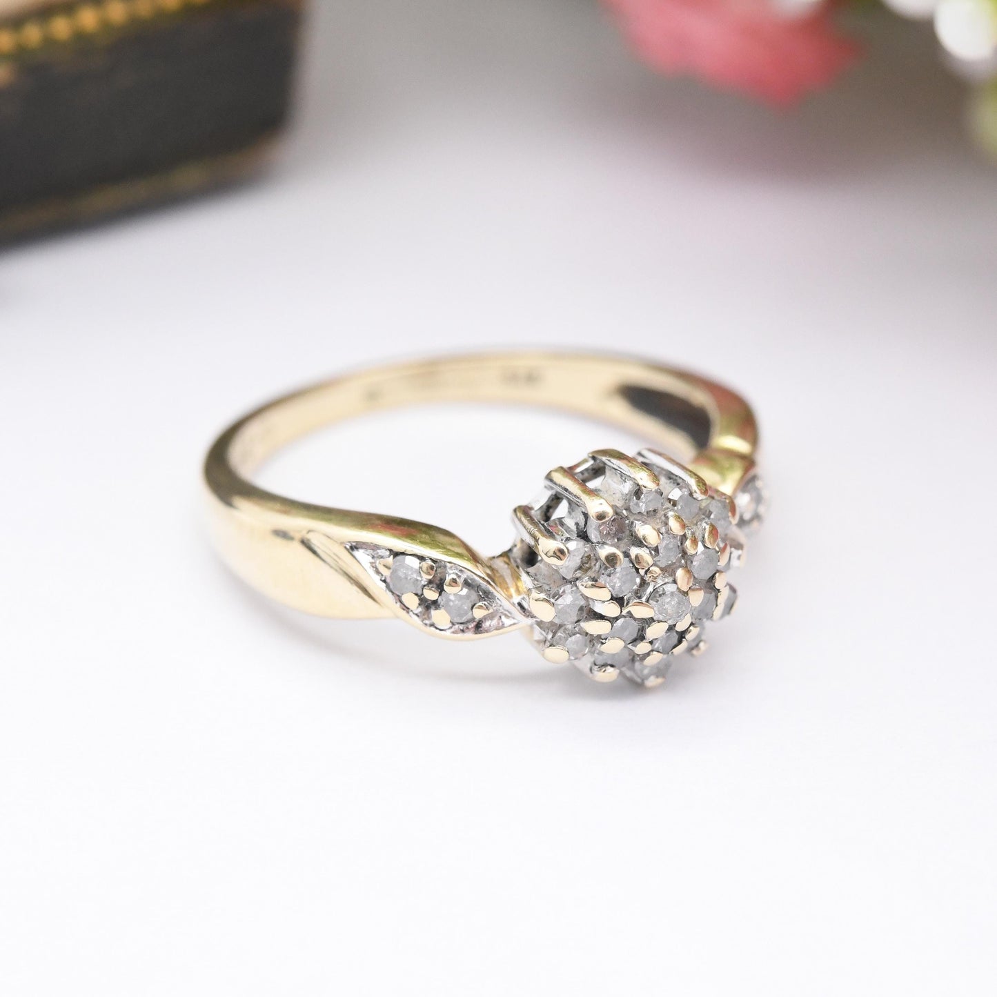 Vintage 9ct Gold and Diamond Cluster Ring 0.25 Carats 25 Points - Twist Pretty Gold Jewellery Gift for Her | UK Size - L | US Size - 5 3/4