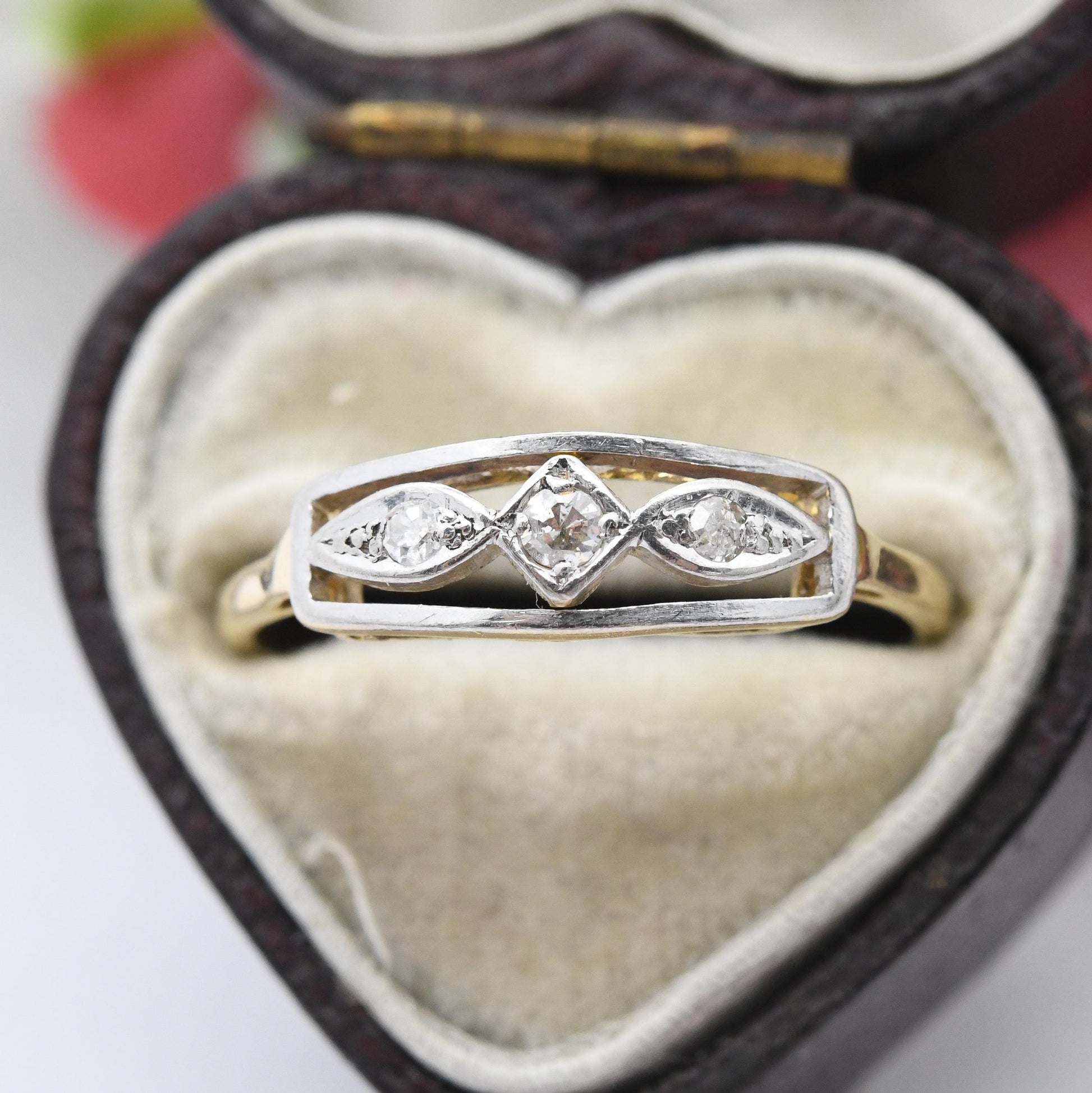 Antique Art Deco 18ct Gold and Platinum Diamond Three Stone Ring - Early 20th Century Trilogy Engagement | UK Size - O 1/2 | US Size - 7 1/2