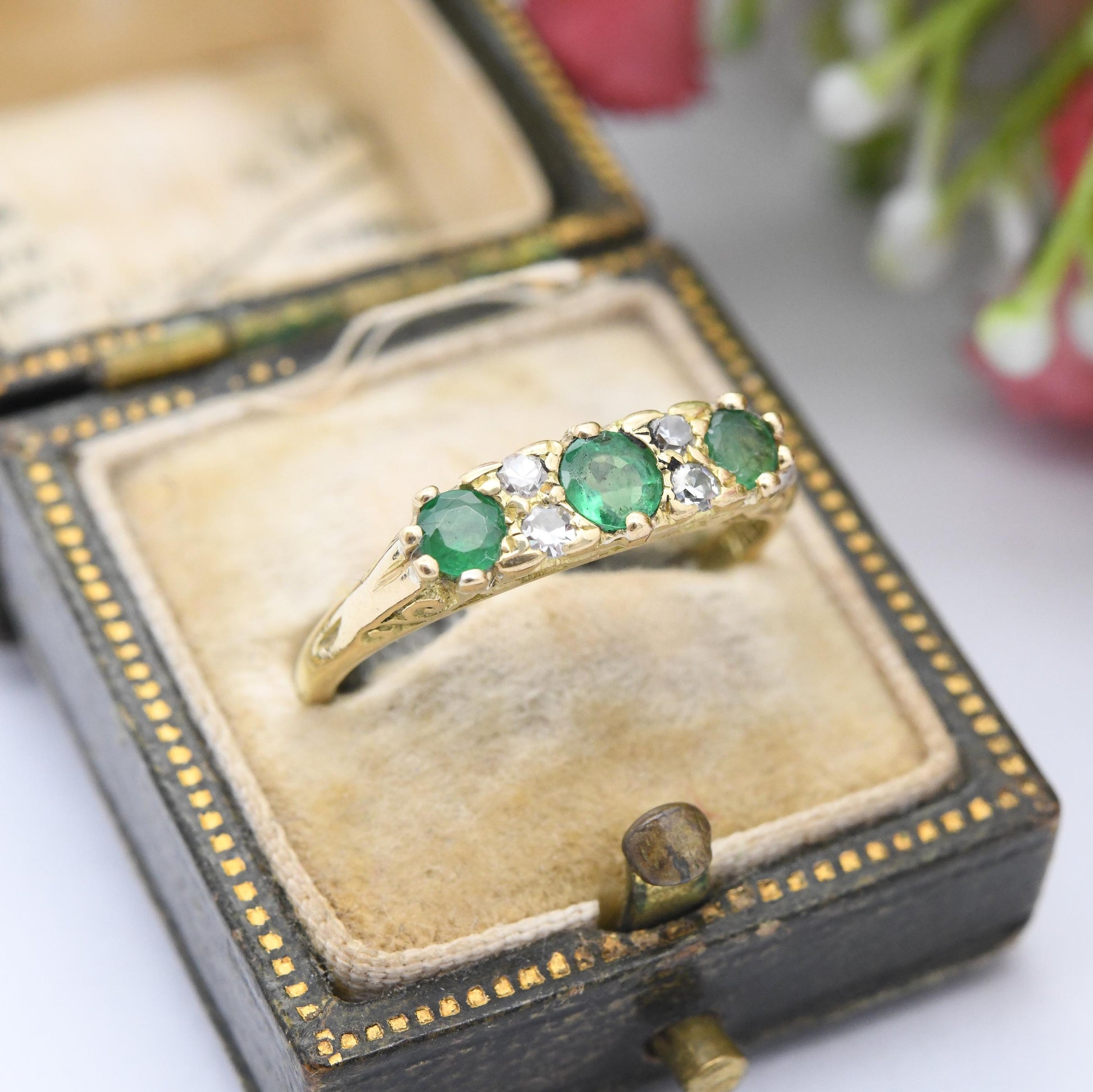 Antique 18ct Gold Diamond and Emerald Three Stone Ring - Edwardian Engagement Trilogy Ring Flush Green Stone | UK Size - P | US Size - 7 1/2