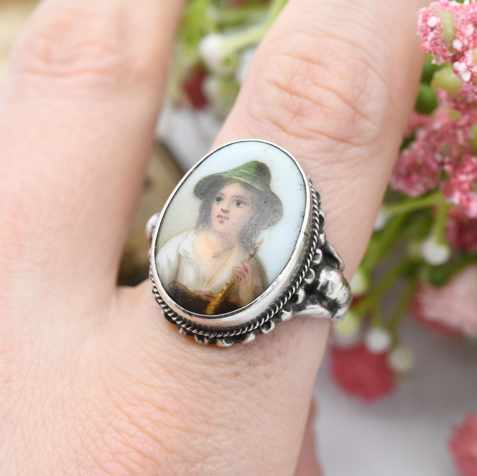 Antique Sterling Silver Portrait Ring by Zoltan White ZW&Co - Austro Hungarian Style Arts and Crafts c. 1920 | Size UK - O 1/2 | US - 7 1/2