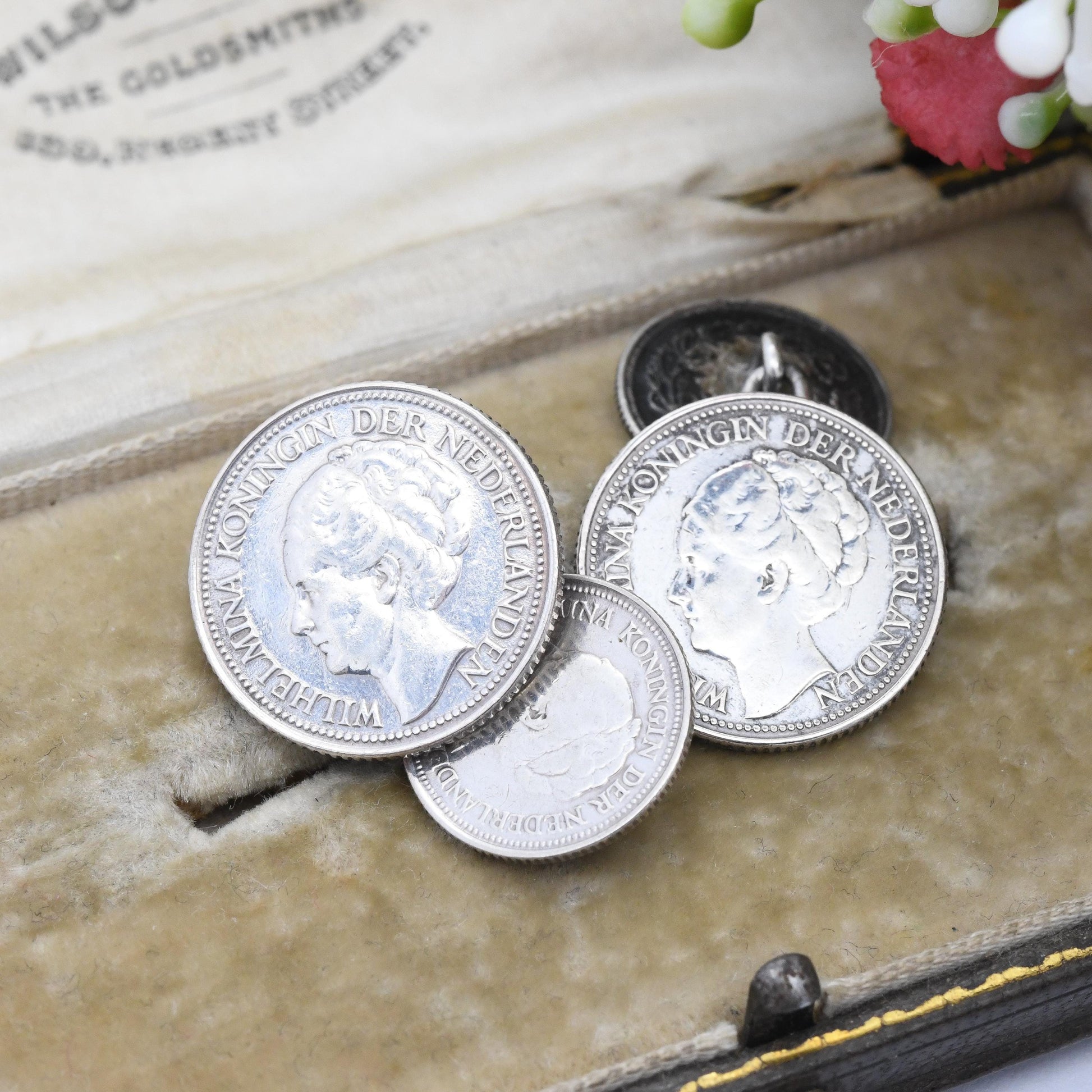 Vintage Silver Wilhelmina Koningin Coin Cufflinks 1930s - 1940 Queen of the Netherlands Dutch Silver Coin Collectable Gift 10 Cents 25 Cents