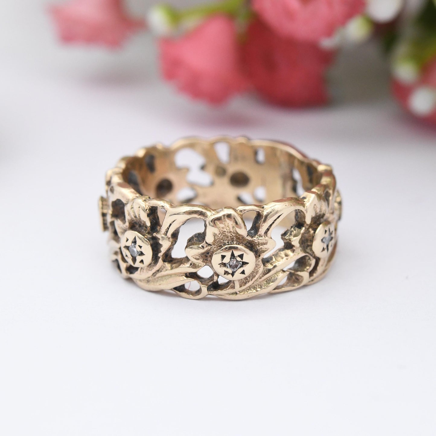 Vintage 9ct Gold and Diamond Figural Band Ring Flower and Leaf Shapes - Chunky Openwork Woven Band Ring | UK Size - M 1/2 | US Size - 6 1/2