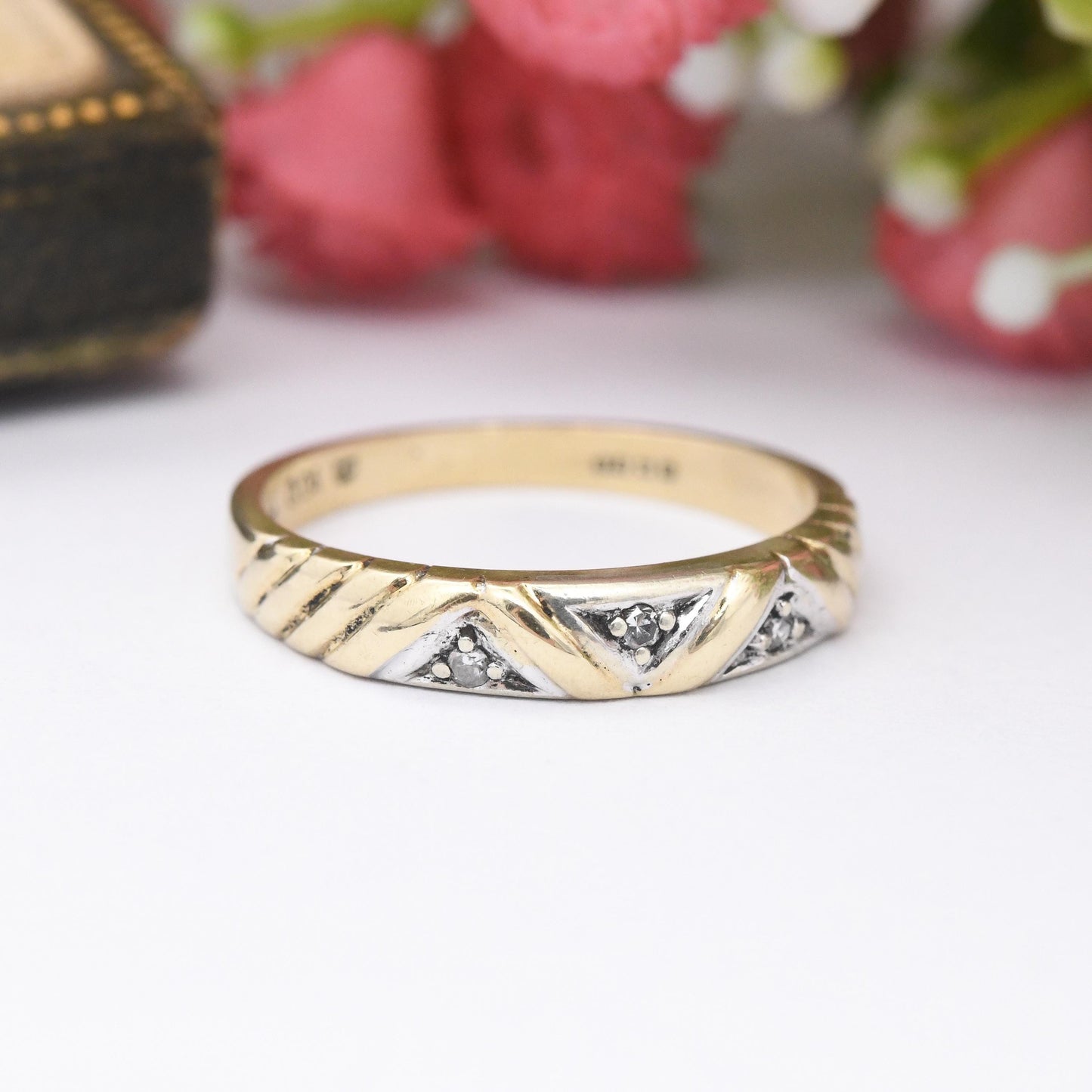 Vintage 9ct Gold Diamond Two-Tone Ring 1978 - 3 Stone Engagement Wedding Band Unisex Stacking Ring | UK Size - M 1/2 | US Size - 6 1/2