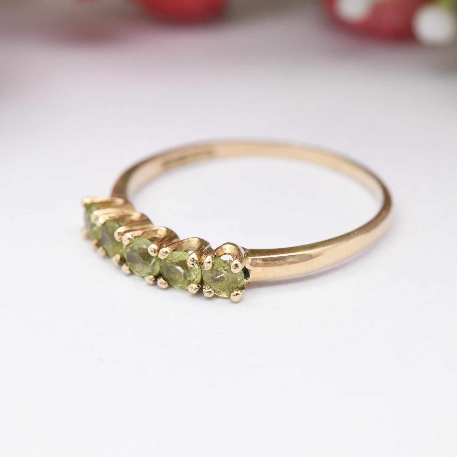 Vintage 9ct Gold Peridot Five Stone Ring - 5 Stone Stacking Ring Half Eternity | Green Gemstone Jewellery Gift | UK Size - P US Size - 7 1/2