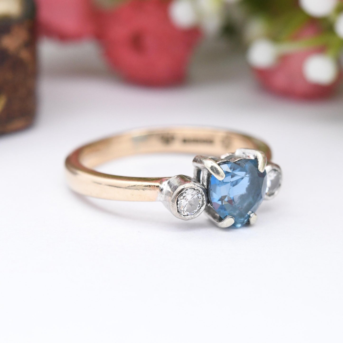 Vintage 9ct Gold Blue Stone and Diamond Three Stone Ring 2000 Heart Gemstone - Love Heart Shape Engagement | UK Size - M | US Size - 6 1/4