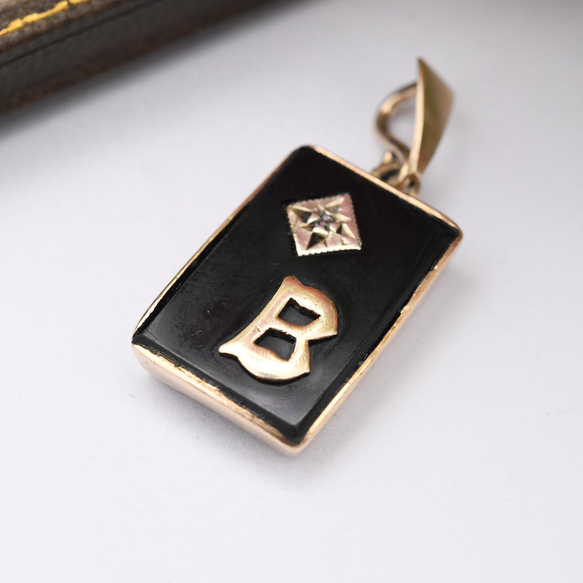 Vintage 9ct Gold Onyx Letter B Pendant with Diamond - Rectangle Gold and Black Initial Pendant Charm for Necklace Stack | Personalised Gift