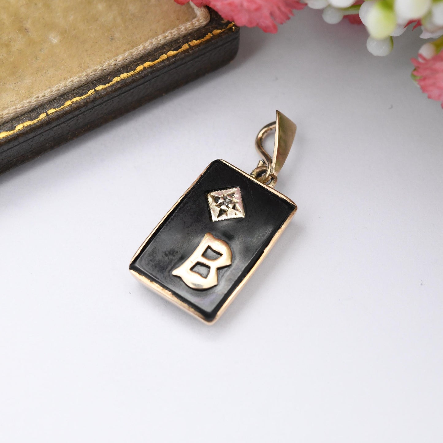 Vintage 9ct Gold Onyx Letter B Pendant with Diamond - Rectangle Gold and Black Initial Pendant Charm for Necklace Stack | Personalised Gift