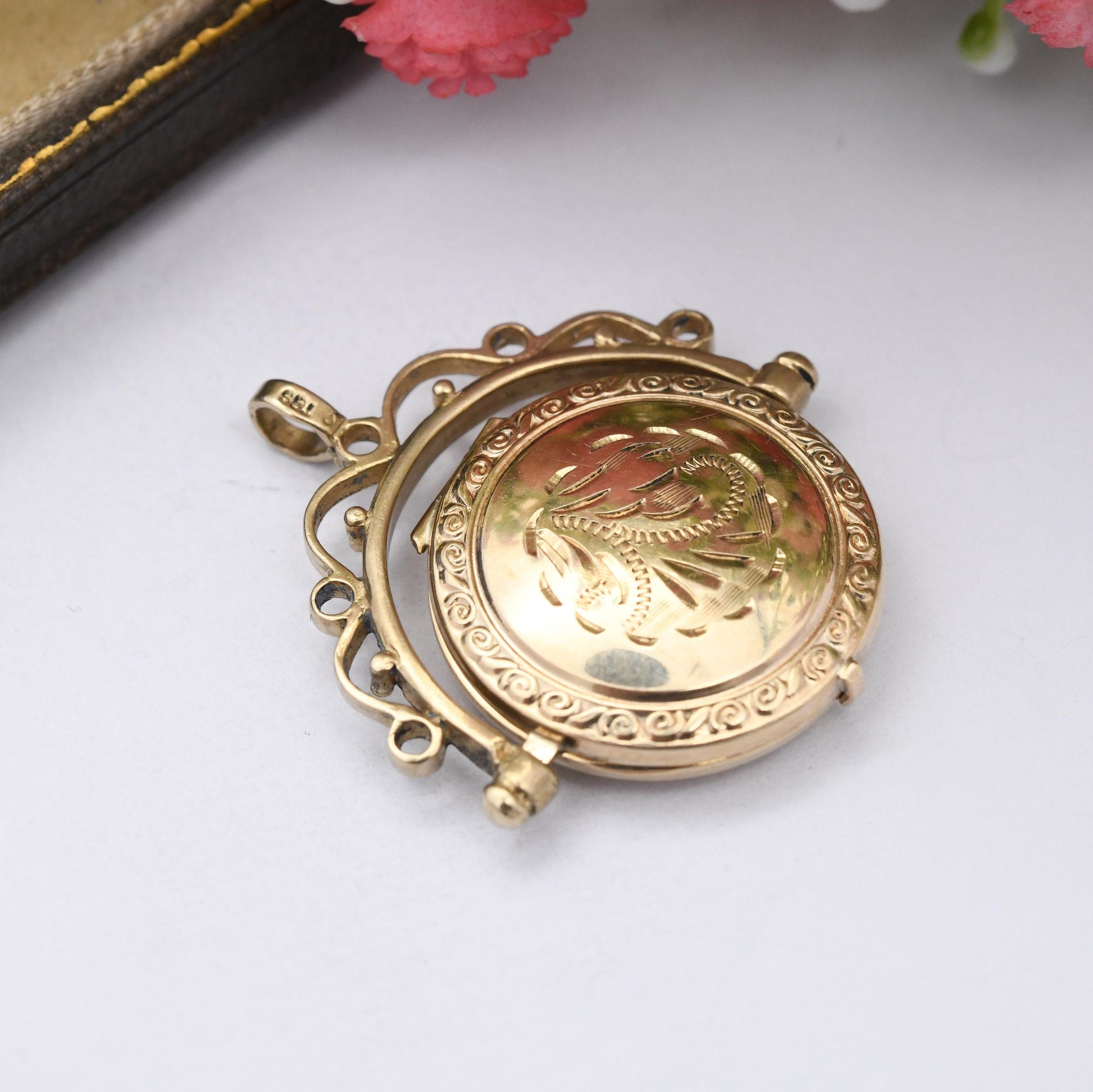 Vintage 9ct Gold Locket Spinning Fob Pendant with Star Set Diamond - Mid-Century Victorian Revival Jewellery Ornate Border Design Two Photos