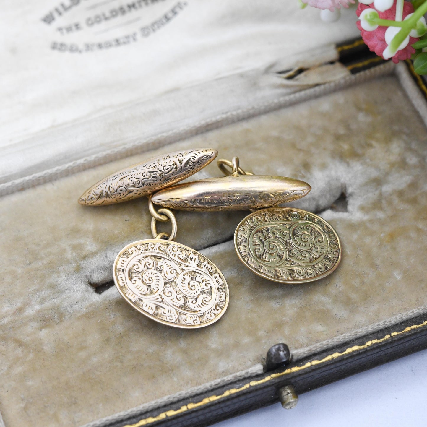 Antique 9ct Gold Cuff Links Hand Engraved Scrolling Deakin & Francis - Victorian Gentleman Cufflinks Men's Dress Accessories | Bar and Chain