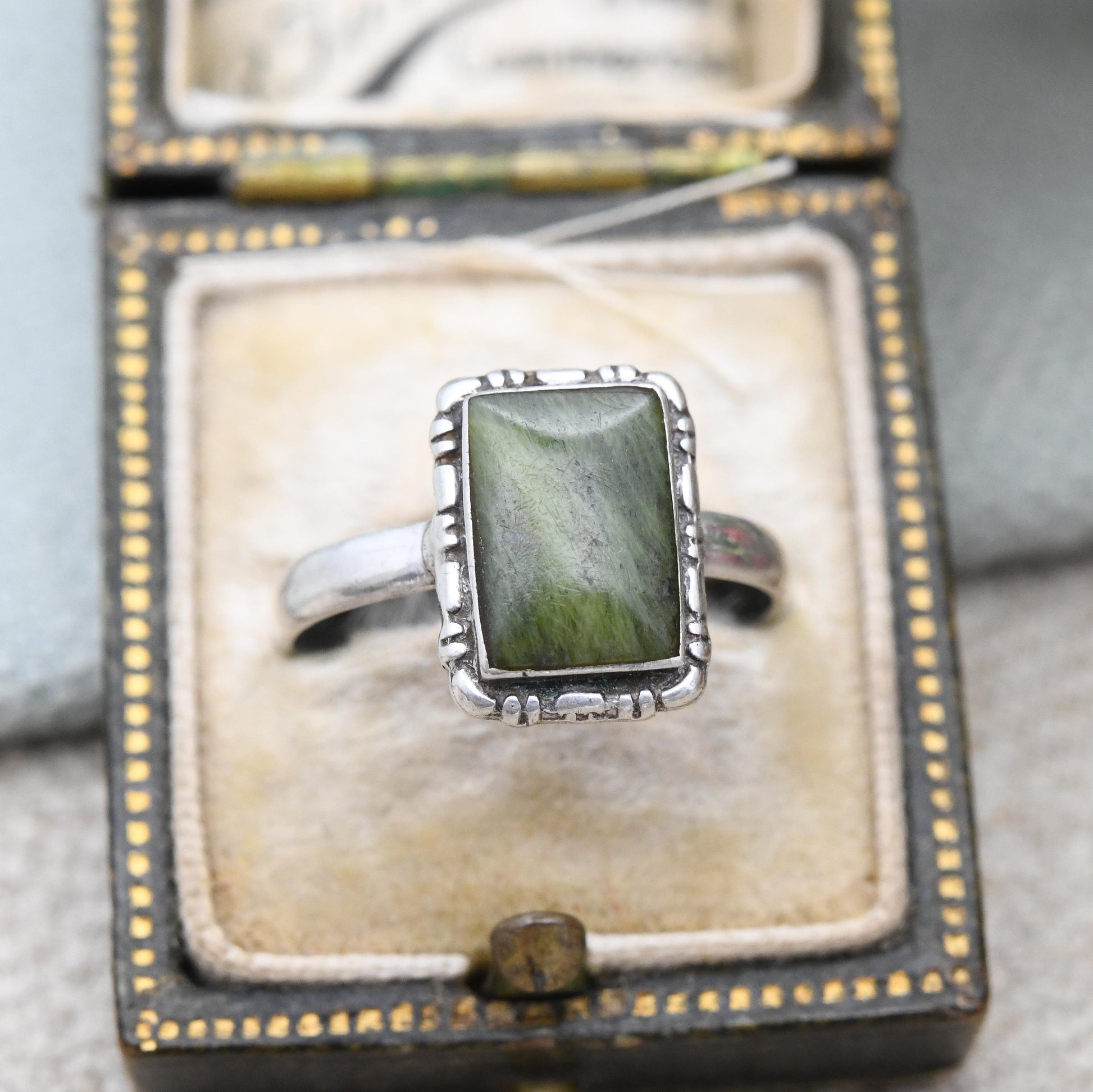 Vintage Sterling Silver Connemara Marble Ring - Collectable Irish Green Stone Jewellery | Dublin Import Hallmark | UK Size - N 1/2 | US - 7