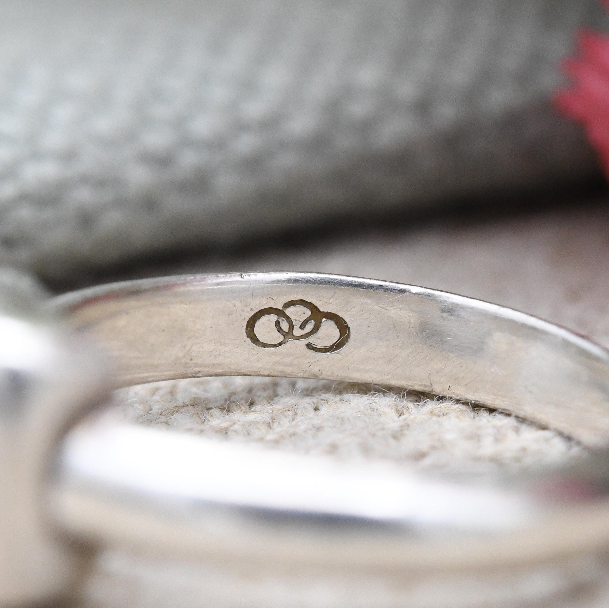 Vintage Links of London Sterling Silver and Gold Amethyst Ring 1999 - Designer Purple Stone Solitaire Y2K | UK Size - K | US Size - 5 1/4