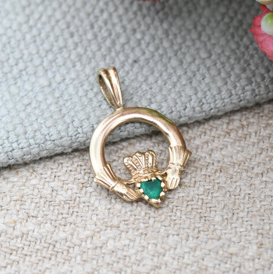 Vintage 9ct Gold Emerald Claddagh Pendant - Hands Holding Crowned Heart Irish Symbol Love Loyalty Charm for Necklace Gold Jewellery Gift