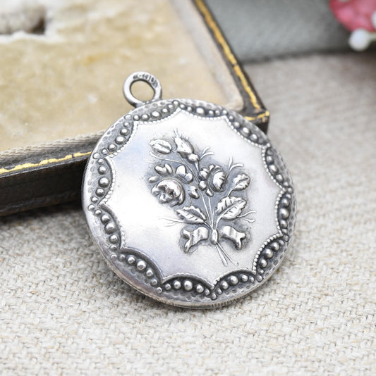 Antique Silver Art Nouveau Pendant with Bunch of Wildflowers - 3D Repoussé Textured Silver Hammered Border | Vintage European Jewellery