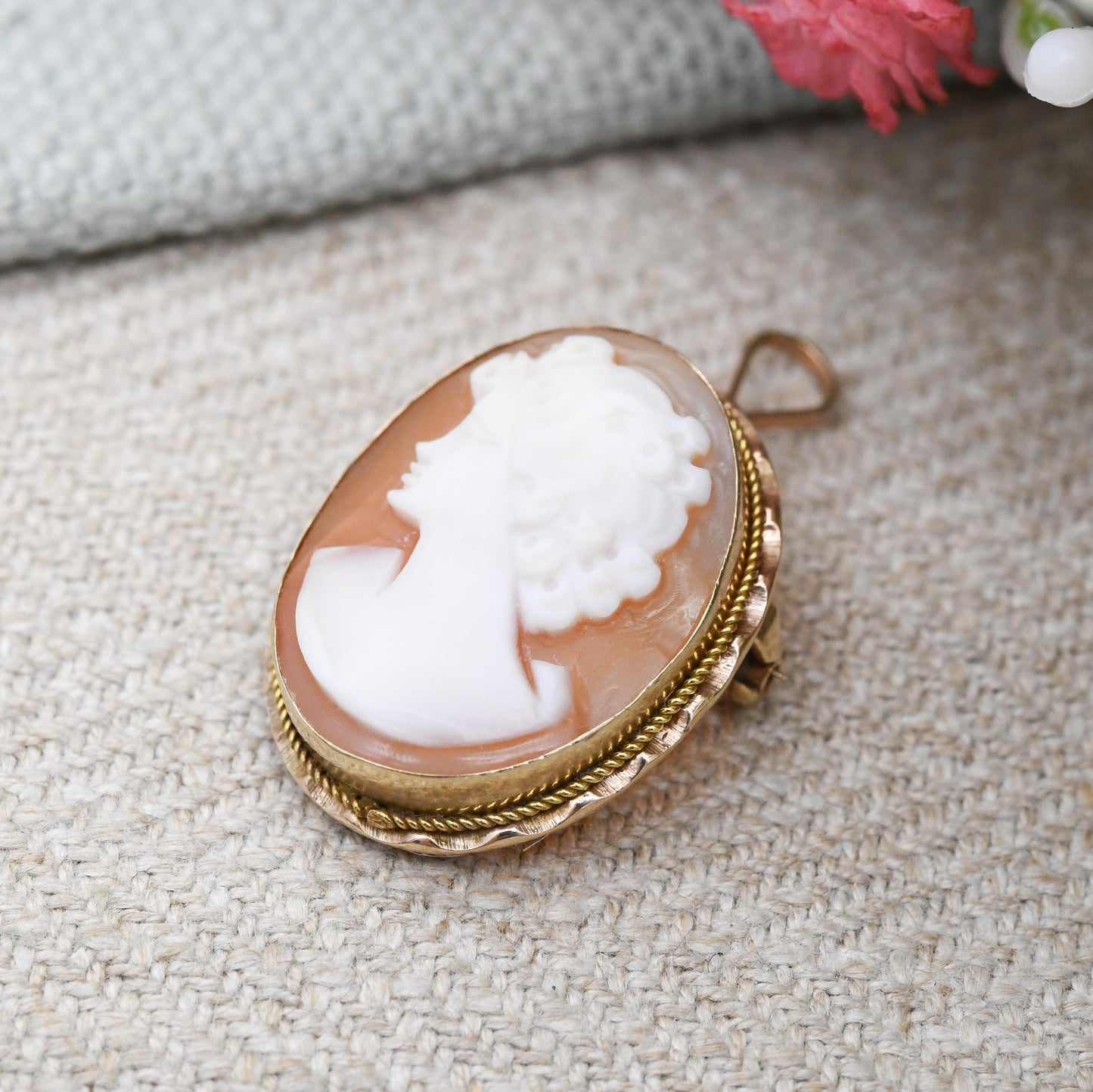 Vintage 9ct Gold Italian Shell Cameo Pendant Brooch - Hand Carved Portrait Woman's Face Bust | Solid Gold Jewellery Pretty Gift for Her