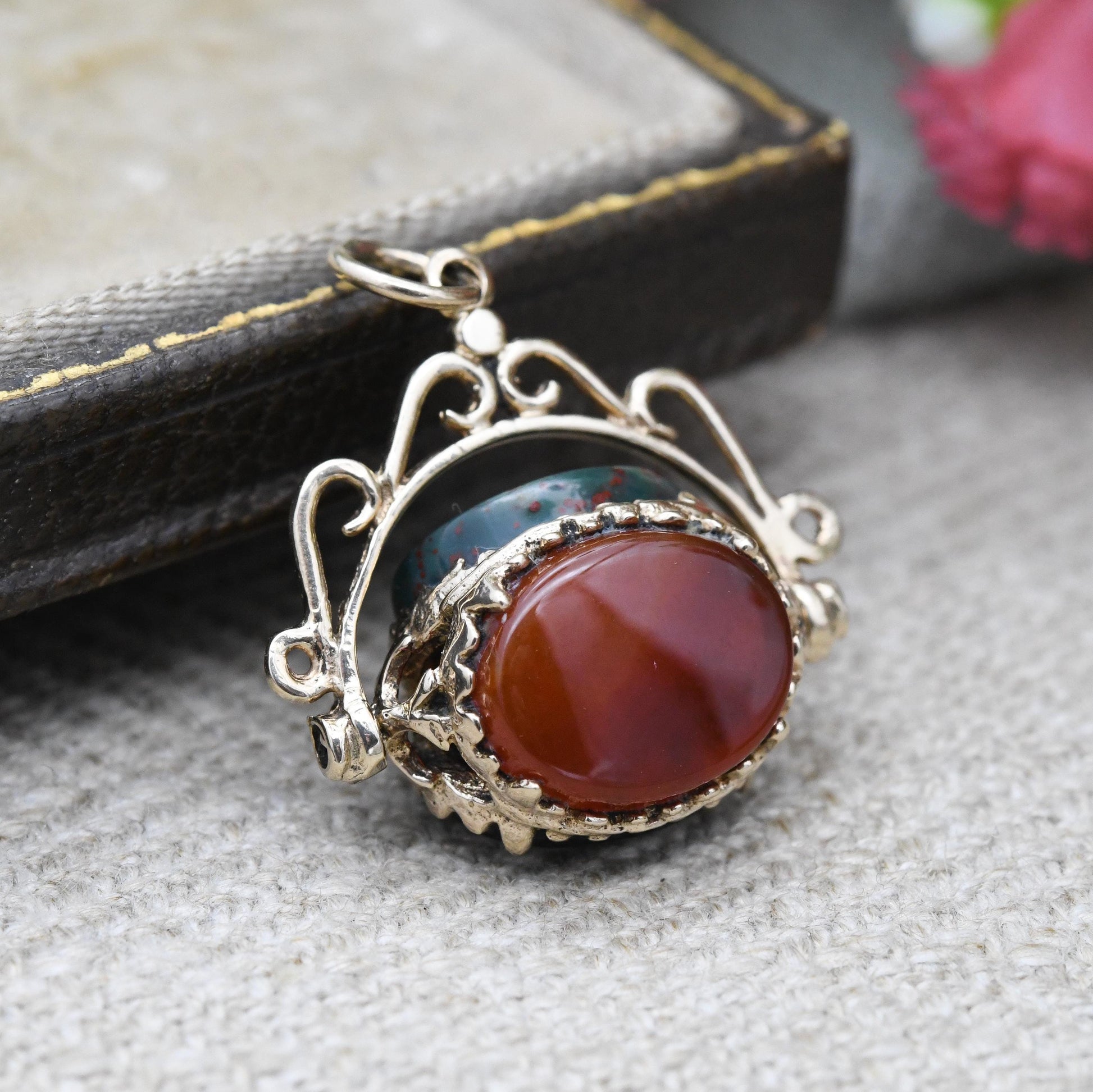 Vintage 9ct Gold Gemstone Spinner Fob Pendant - Antique Style Miniature Spinning Watch Fob Charm Ornate | Onyx Bloodstone Red Carnelian